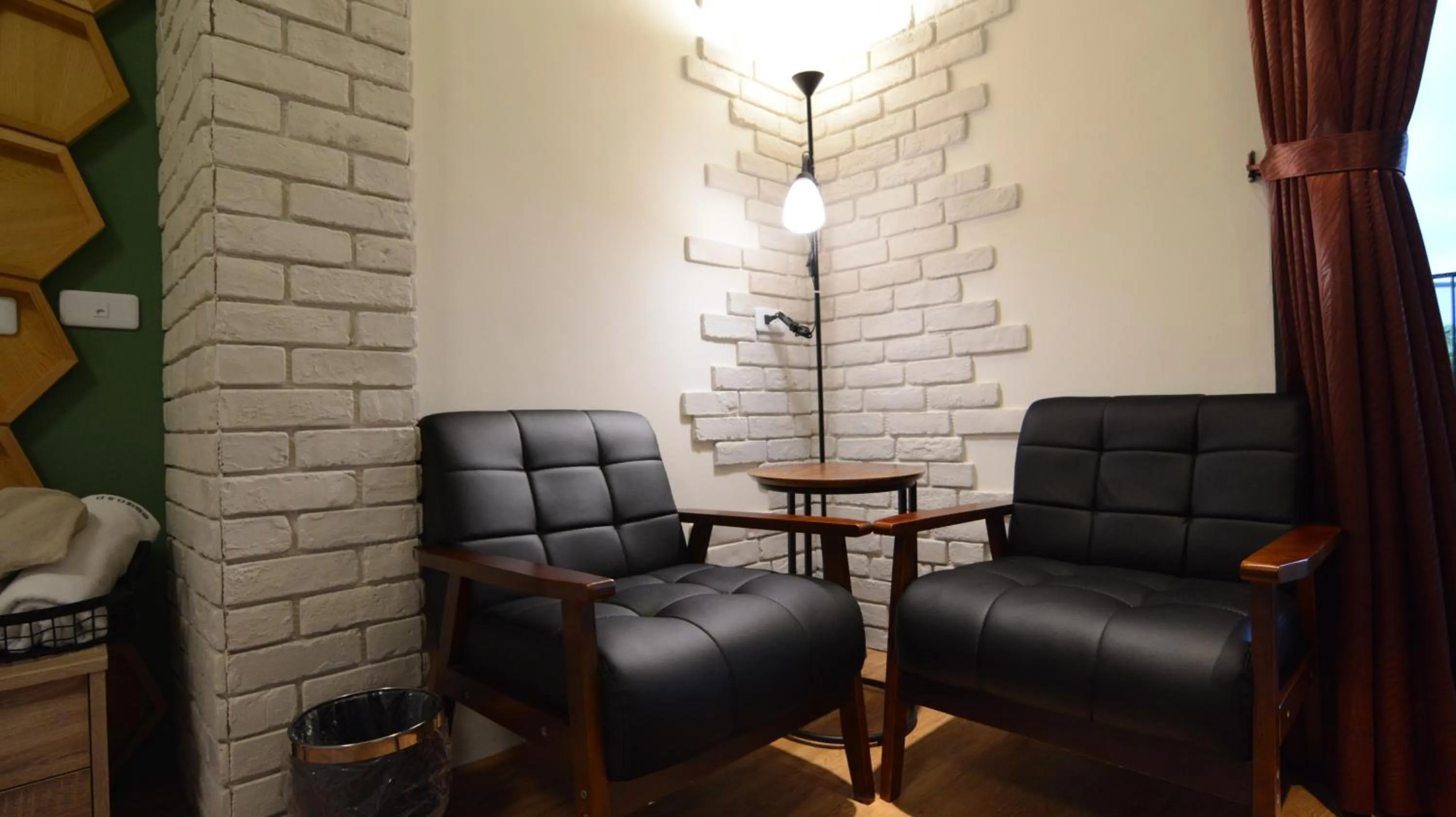 Seating area in Chi Chu B&B