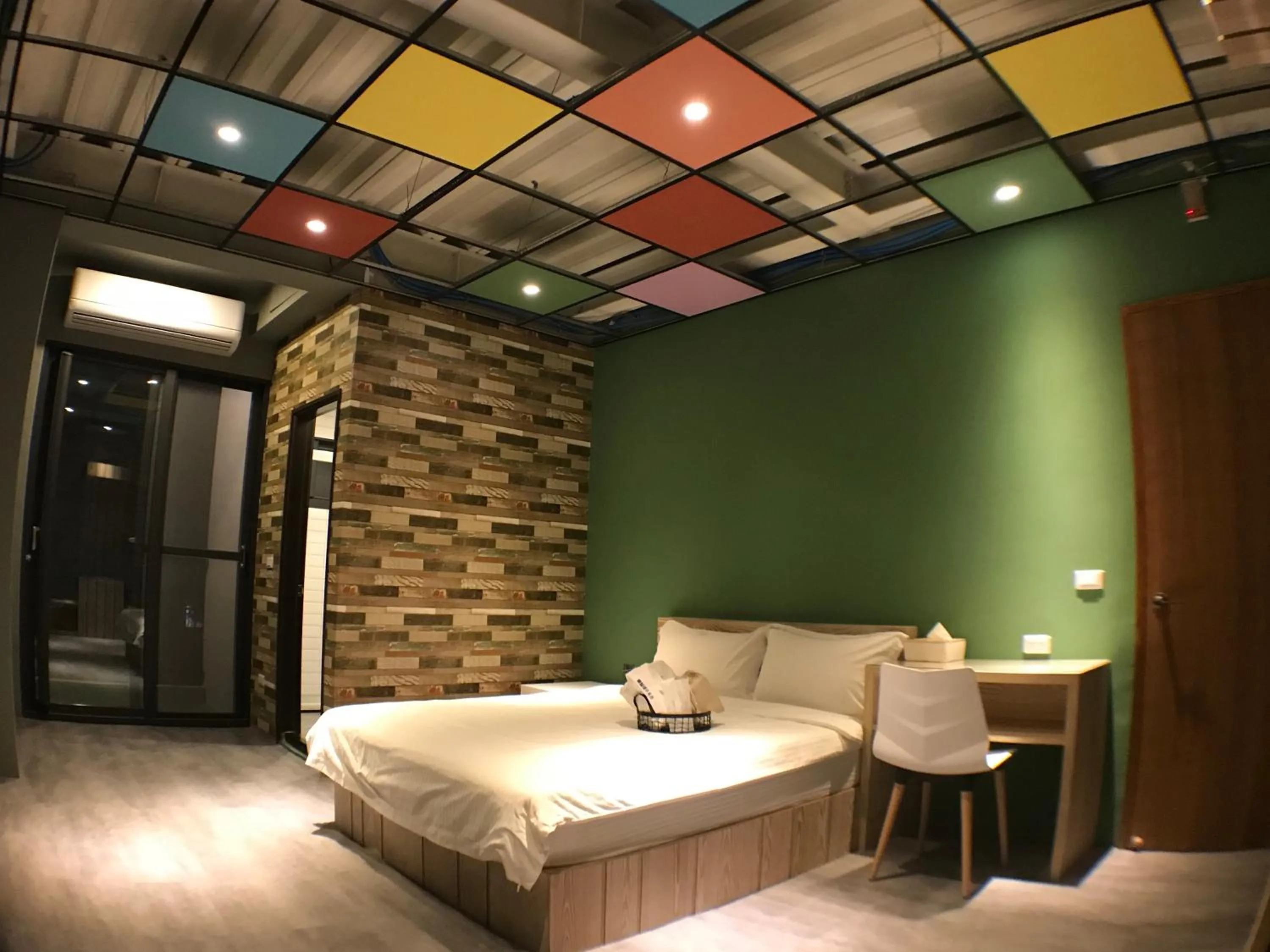 Photo of the whole room, Bed in Chi Chu B&B