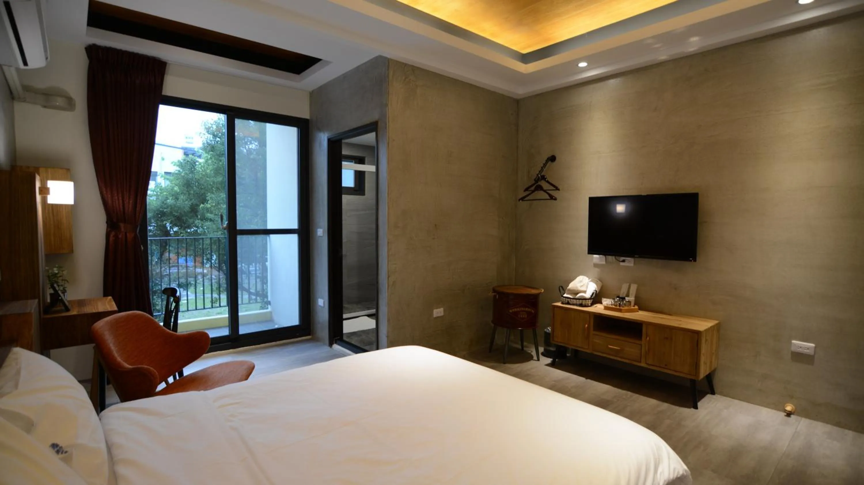 Photo of the whole room, Bed in Chi Chu B&B