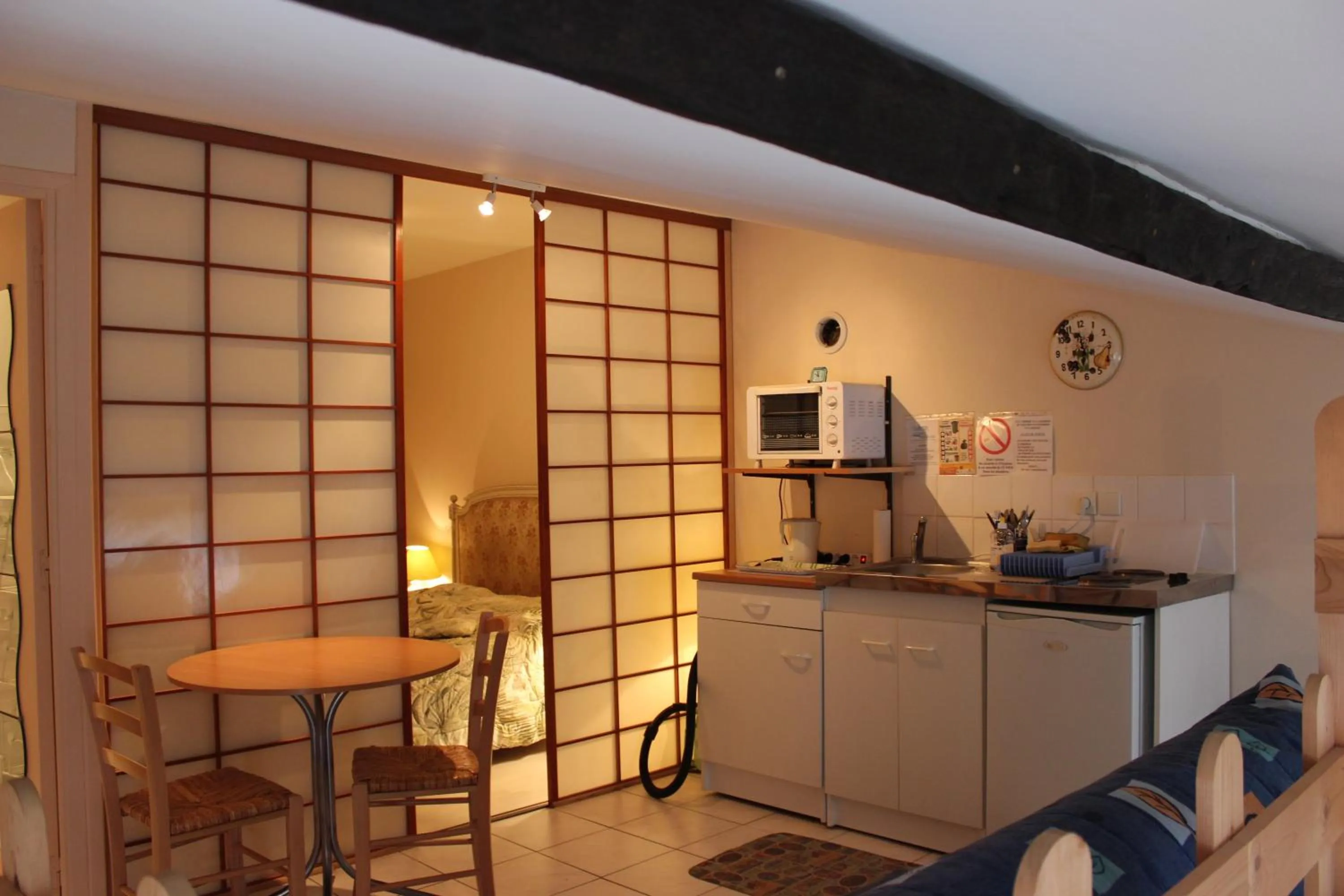 AUBERGE du BORD des EAUX - Demi-pension assurée sur réservation