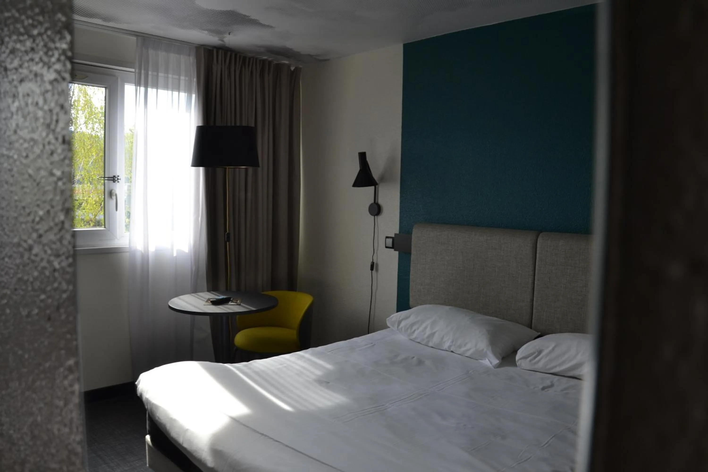 Bed in ibis Chambery