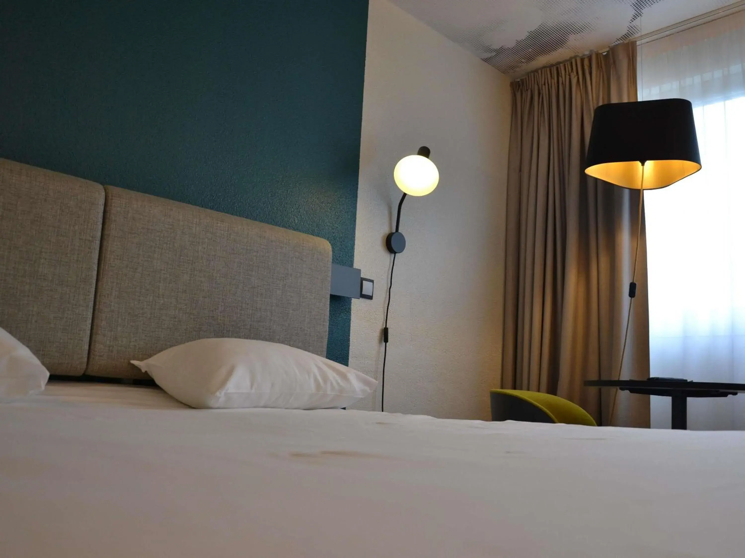Bedroom, Bed in ibis Chambery Bedroom, Bed in ibis Chambery
