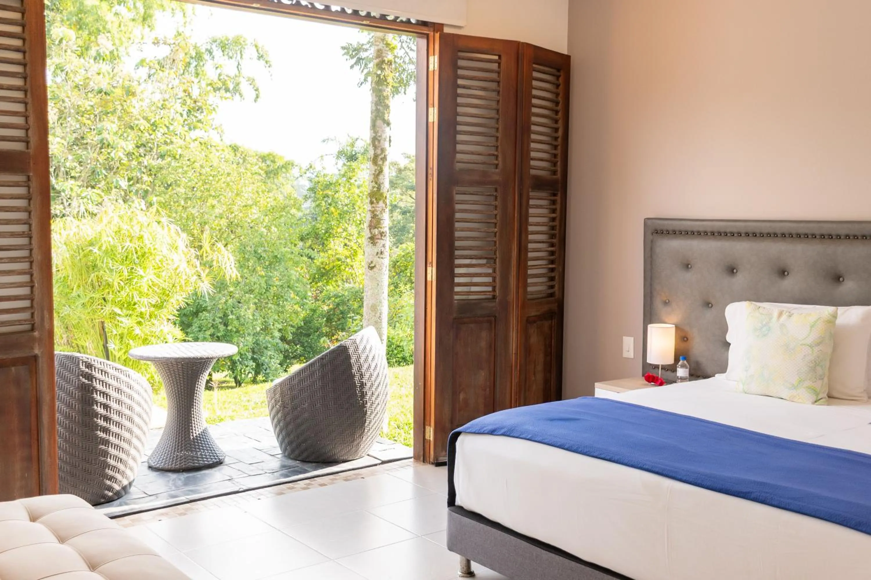 Photo of the whole room, Bed in La Herencia Hotel