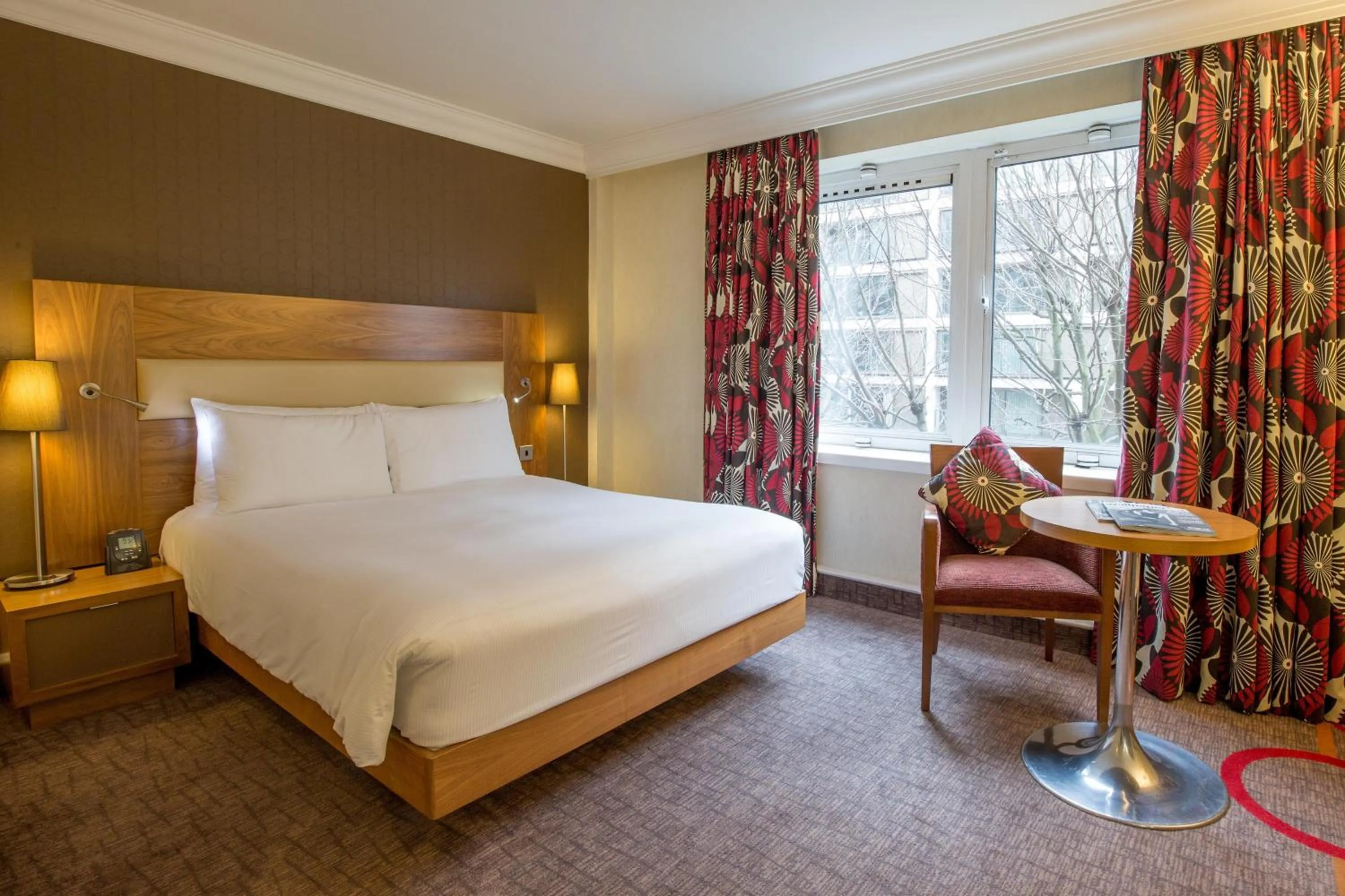 Bed in Hilton London Olympia