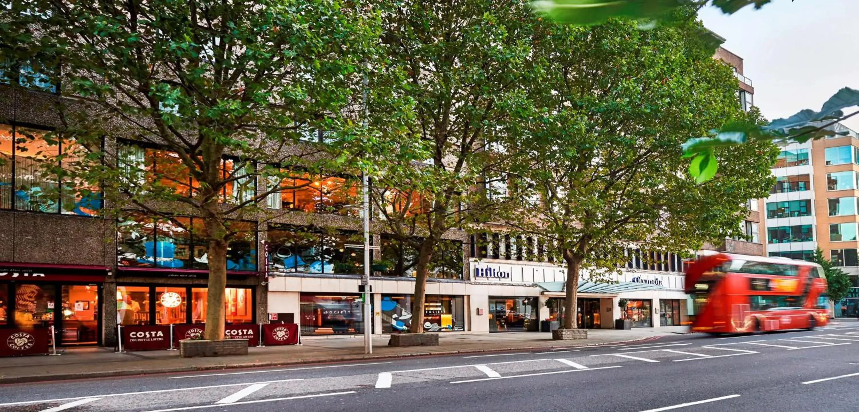 Property building in Hilton London Olympia Property building in Hilton London Olympia