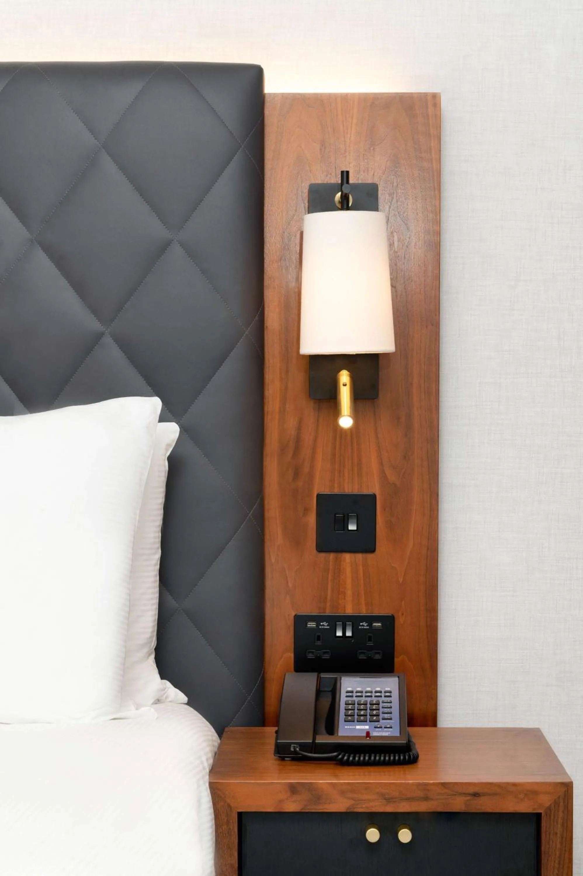 Bed in Hilton London Olympia