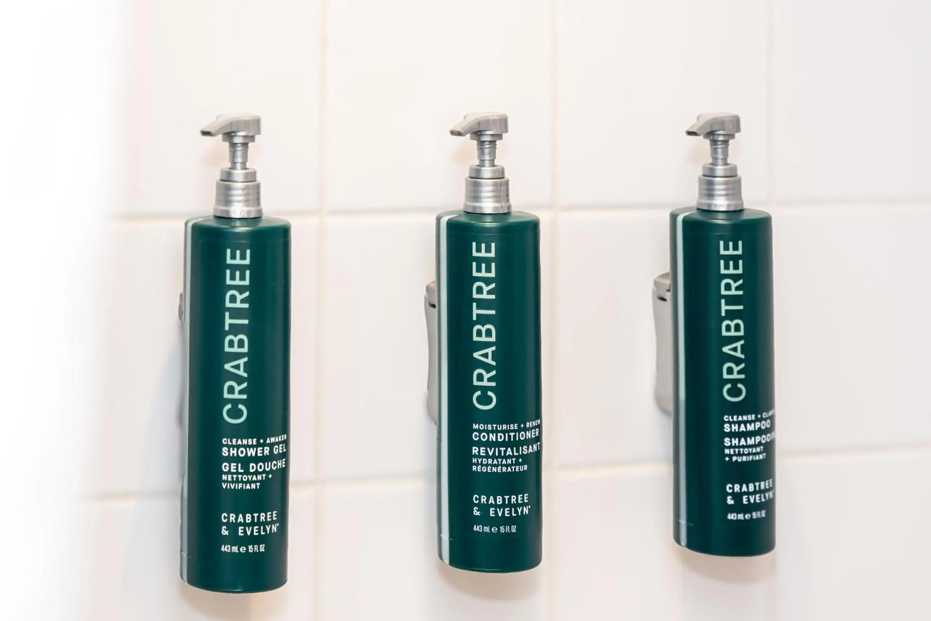 Bathroom in Hilton London Olympia Bathroom in Hilton London Olympia