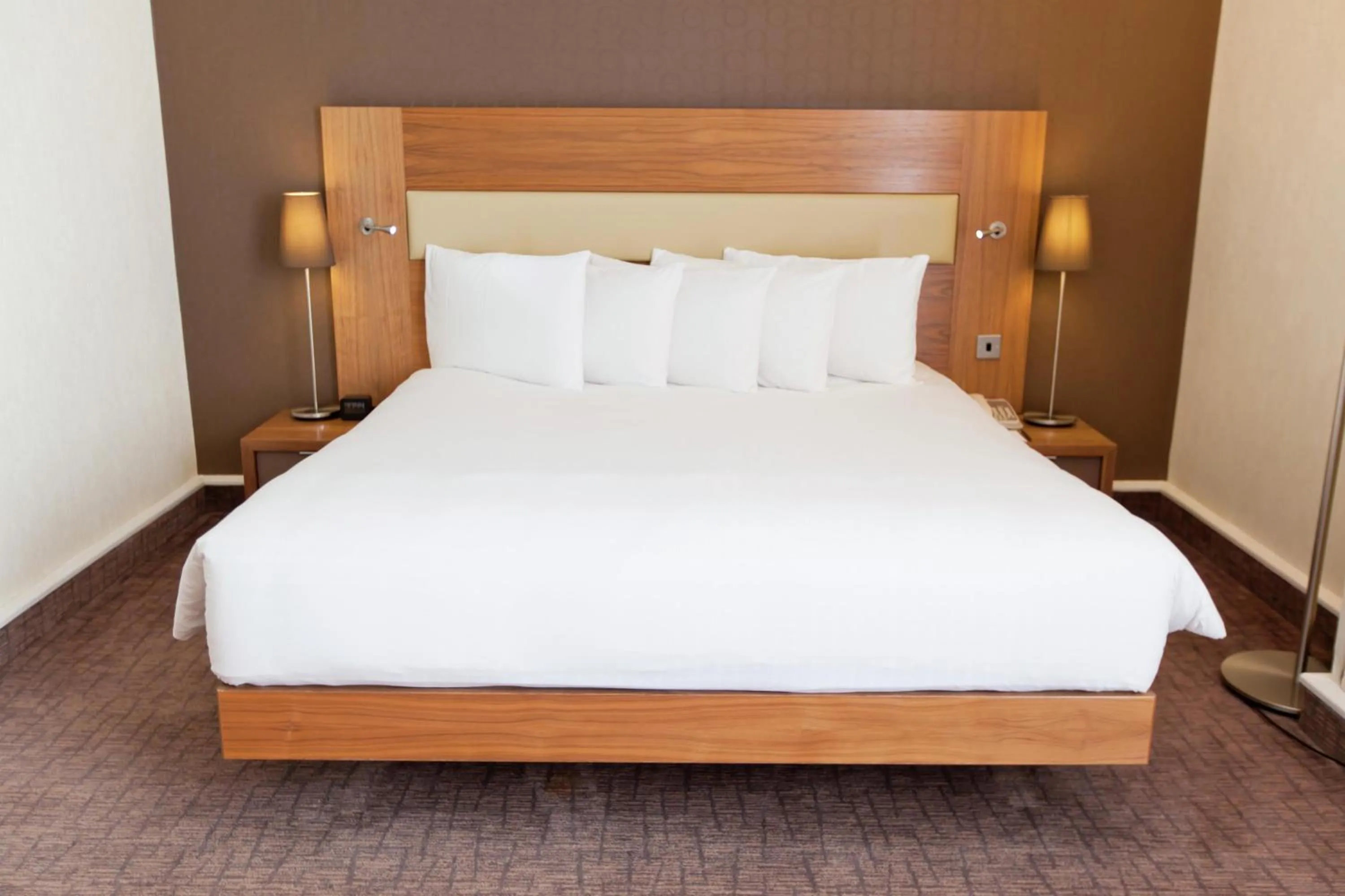 Bed in Hilton London Olympia
