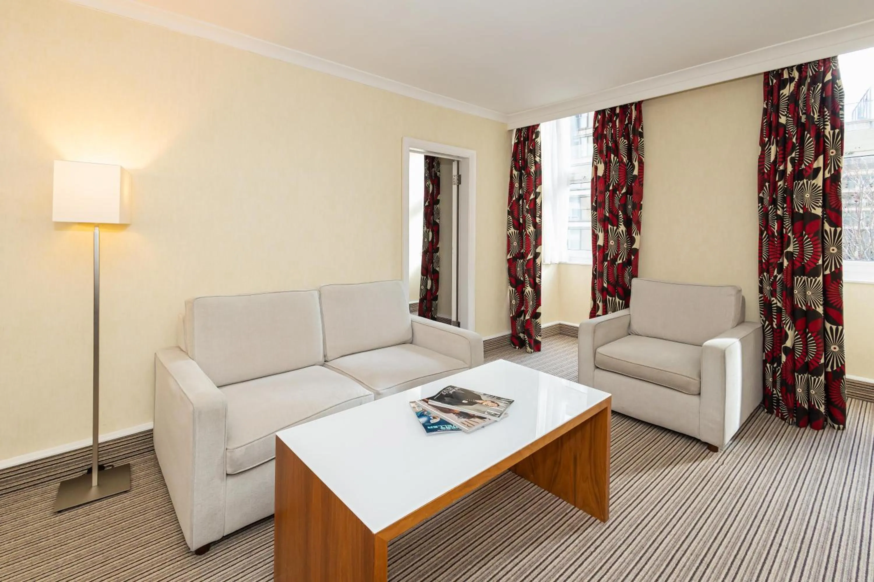 Living room in Hilton London Olympia