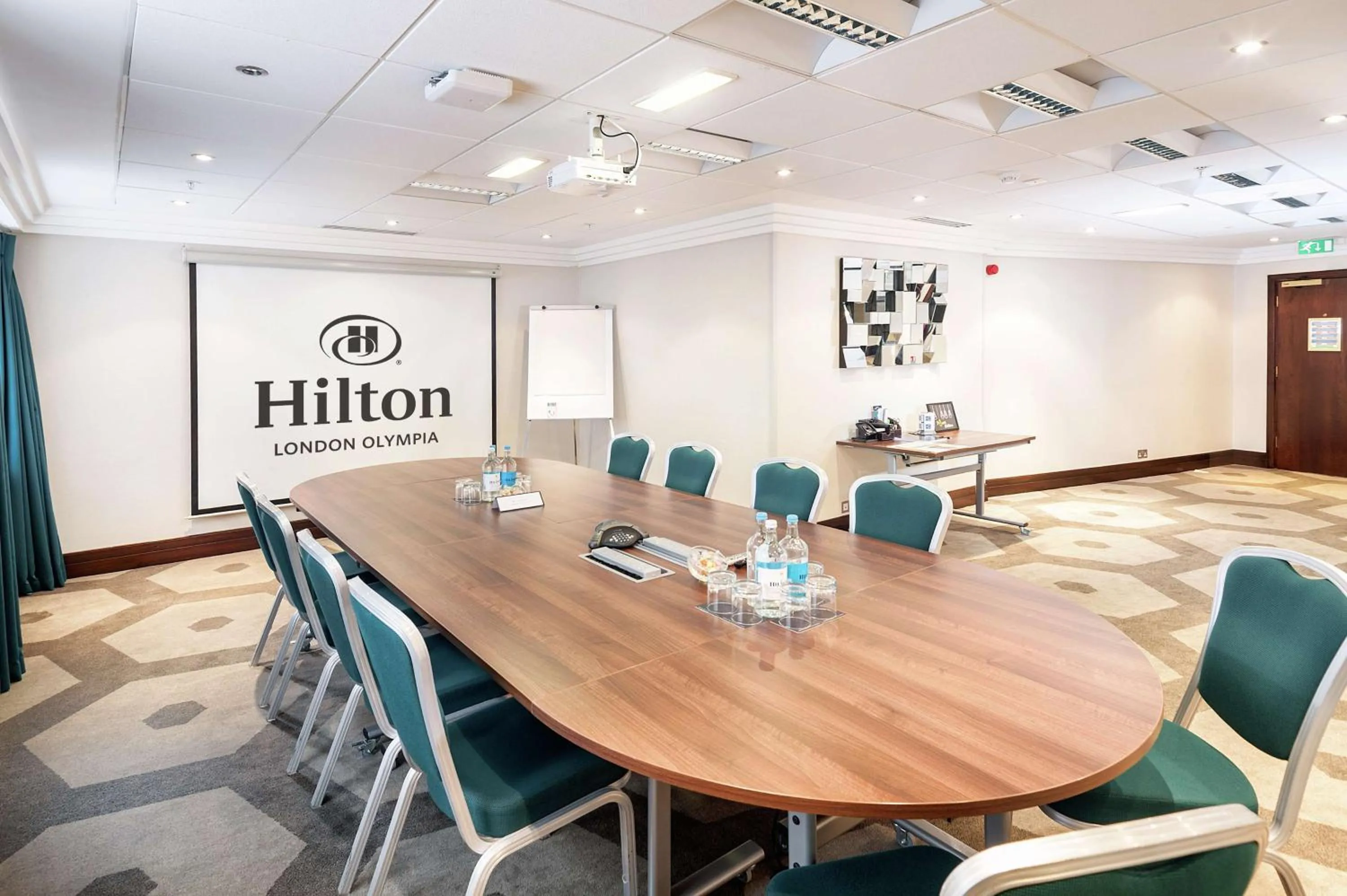 Meeting/conference room in Hilton London Olympia