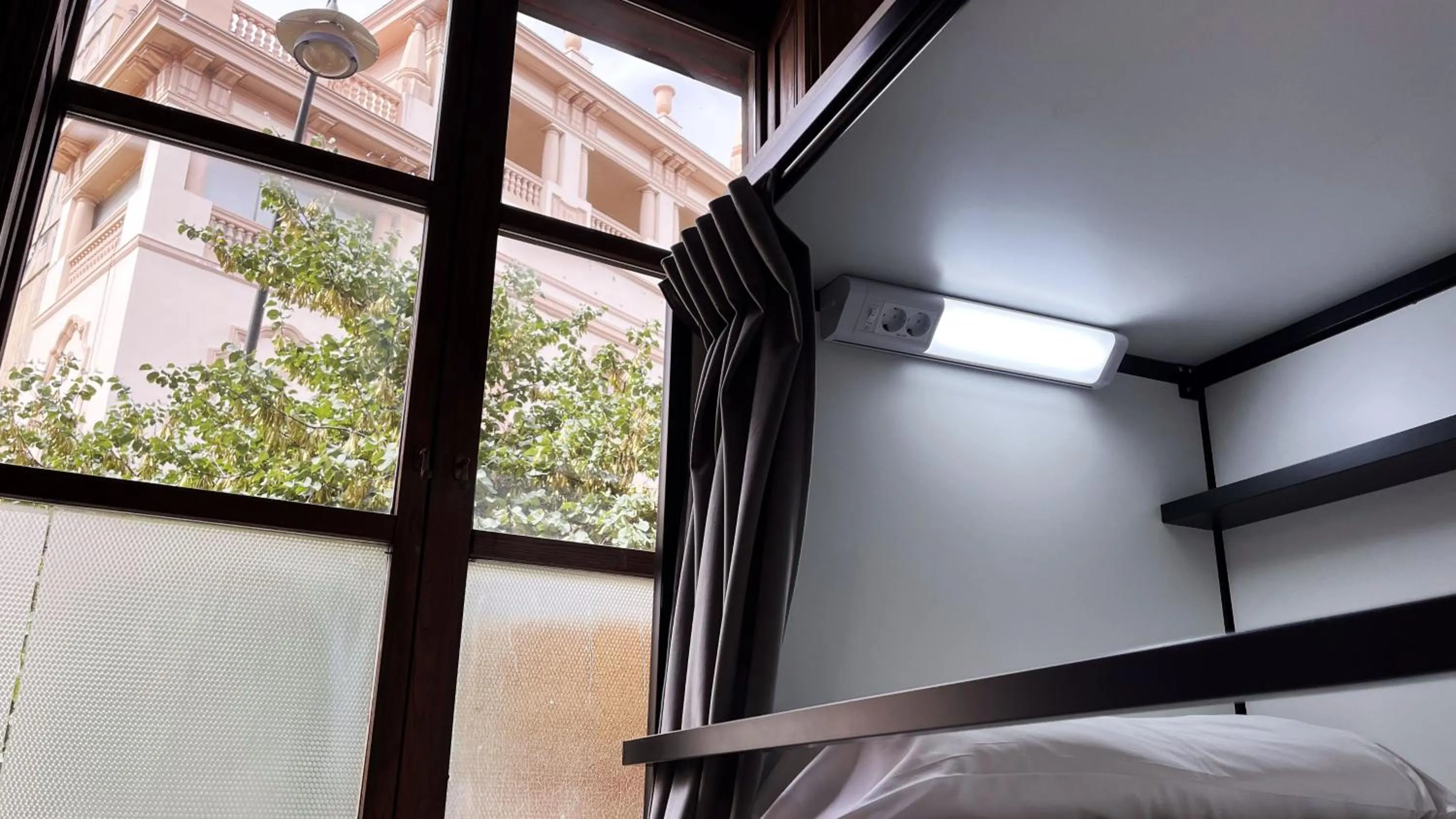 City view, Bed in Way Hostel Madrid