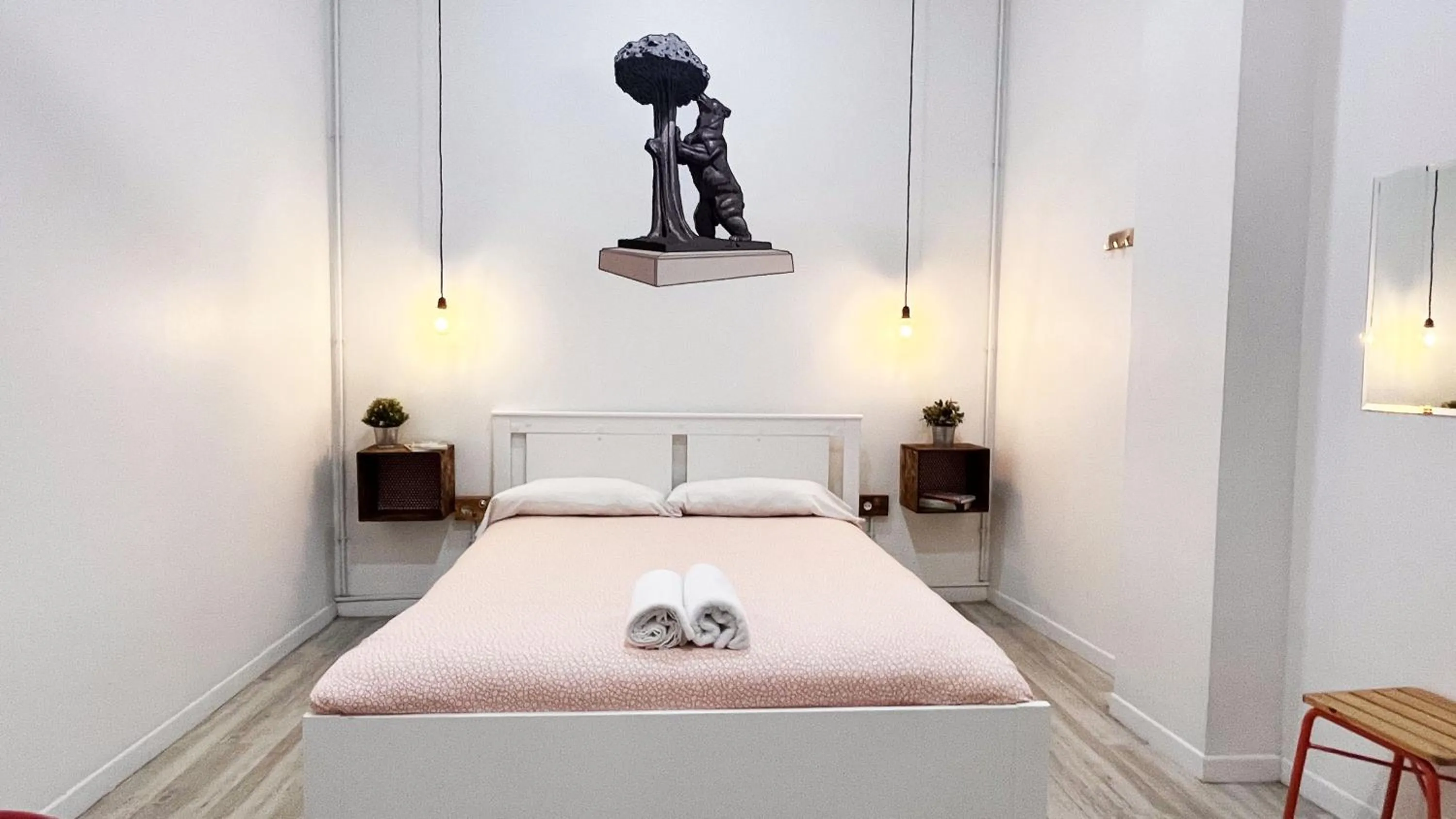 Triple Room with Private Bathroom in Way Hostel Madrid