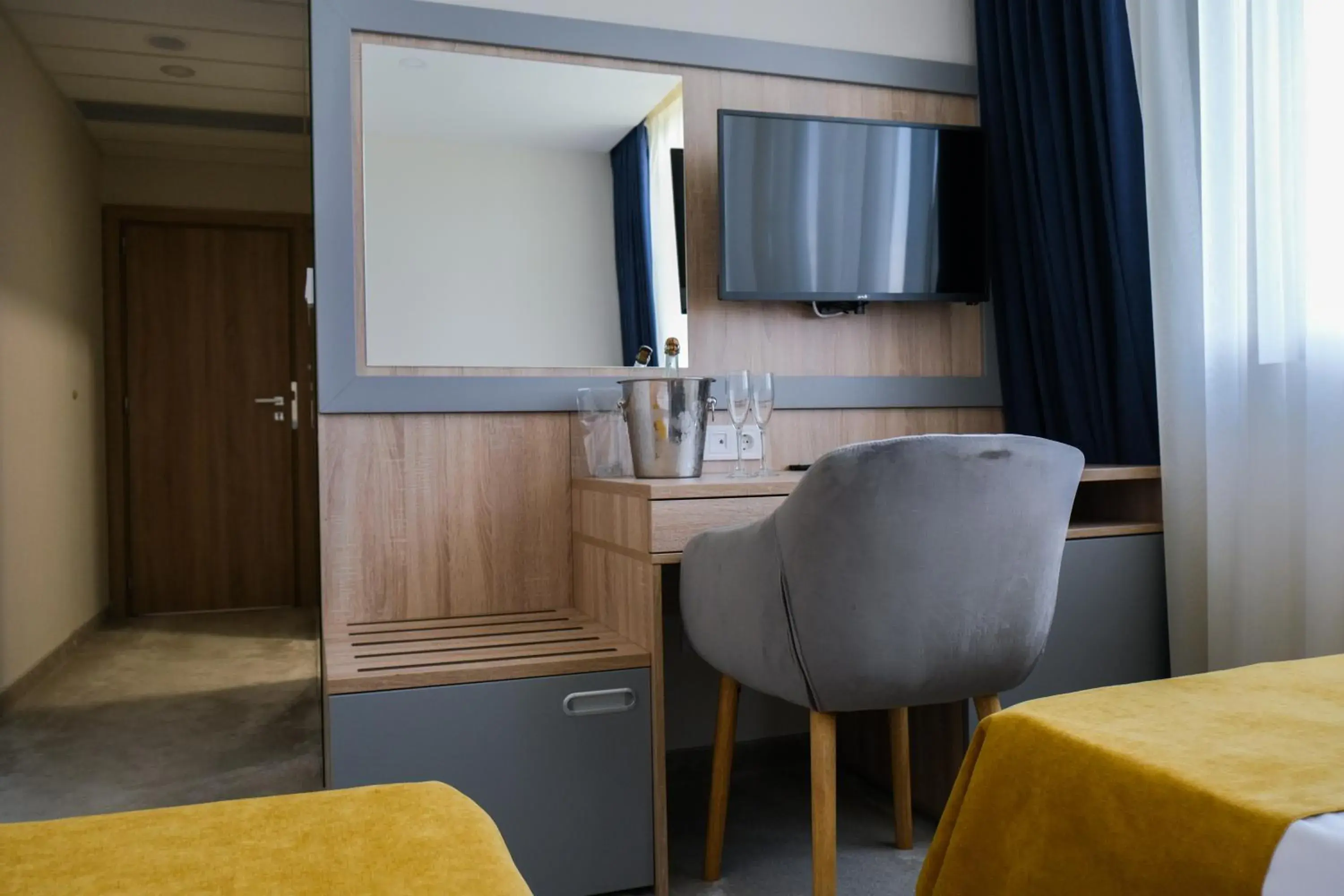 Economy Double or Twin Room in SPS Hotel Economy Double or Twin Room in SPS Hotel