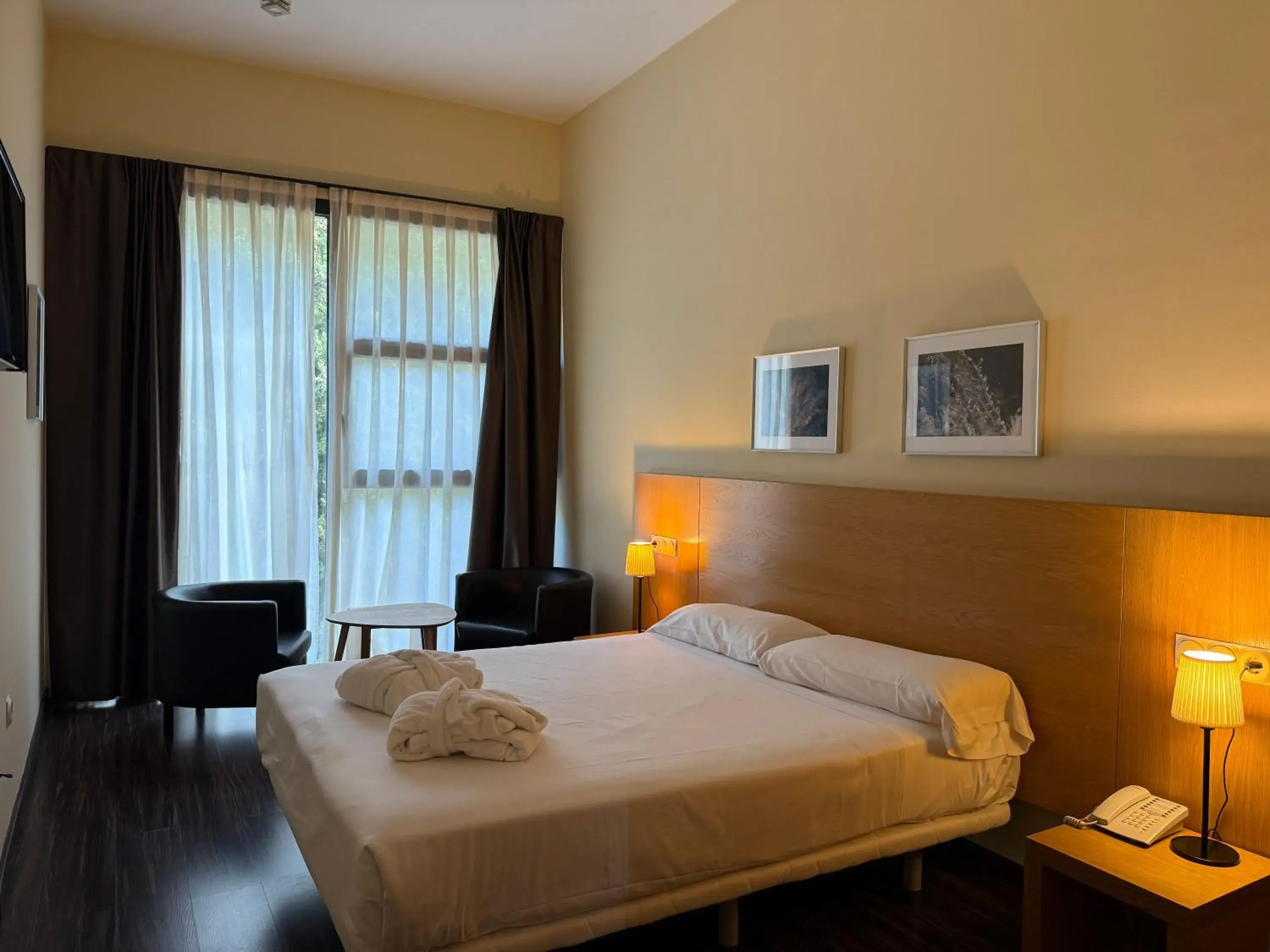 Bed in Hotel Balneario de Lanjarón Bed in Hotel Balneario de Lanjarón