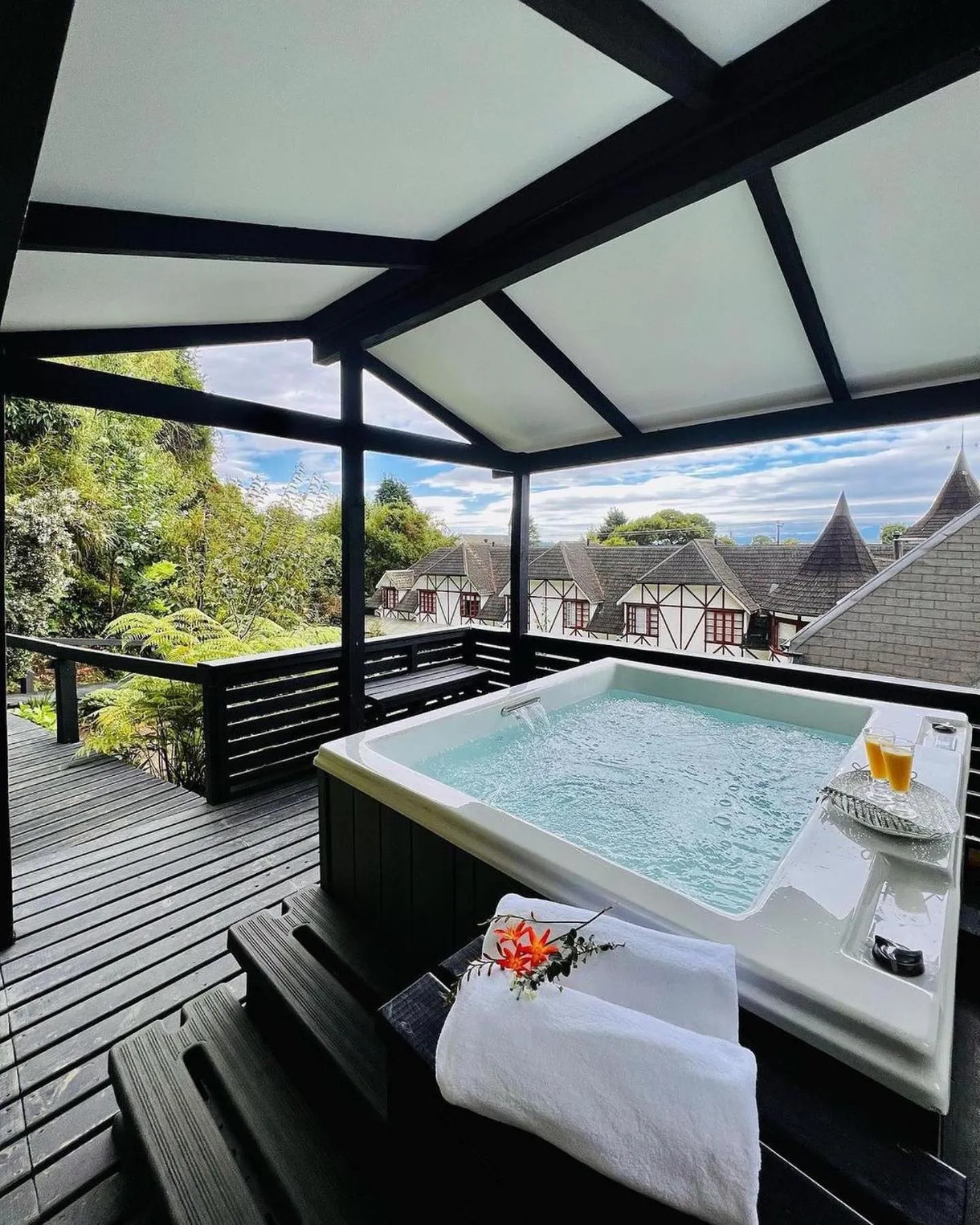 Hot Tub in Hotel Frutillar