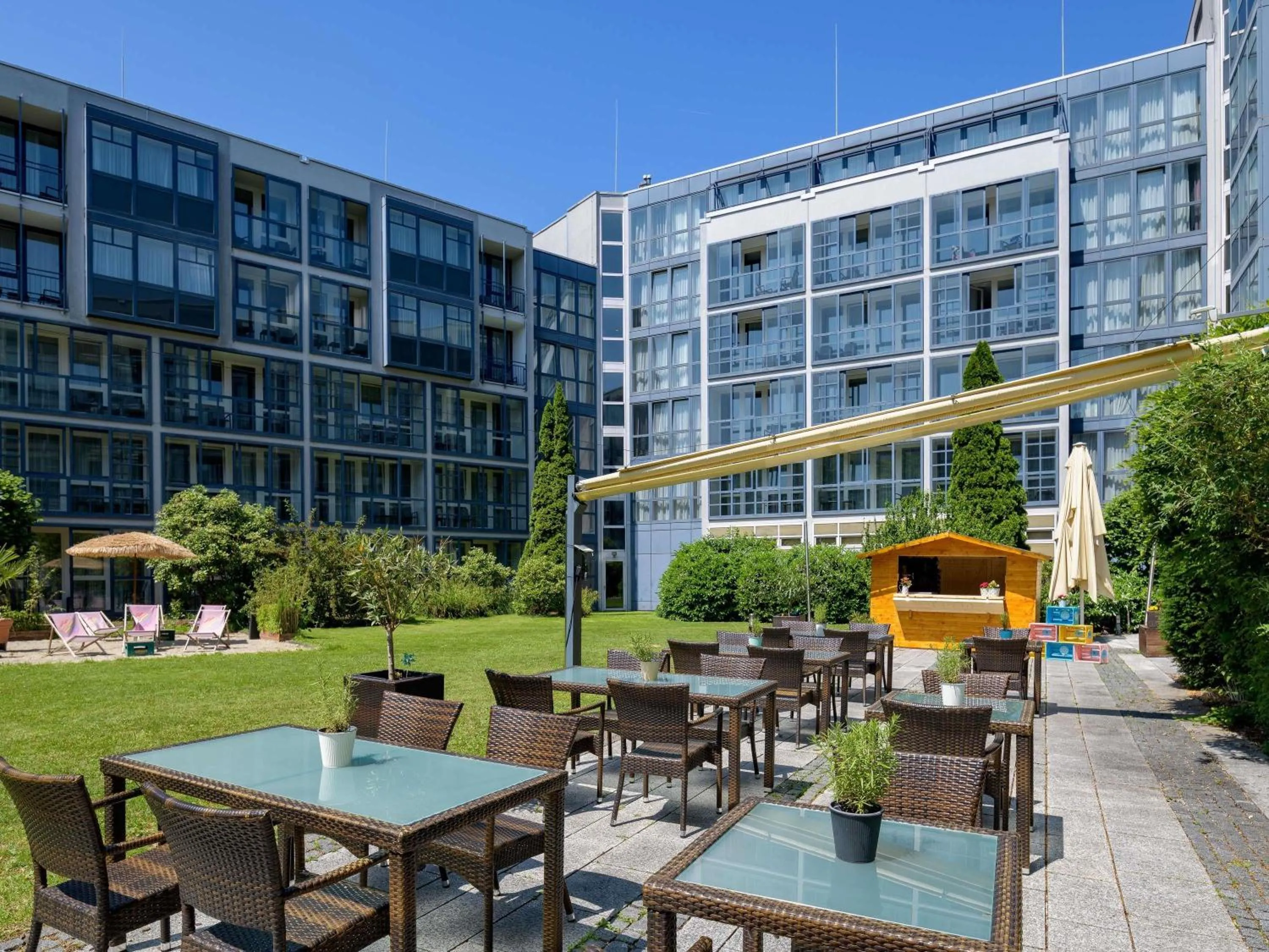 Property building in Pullman Munich