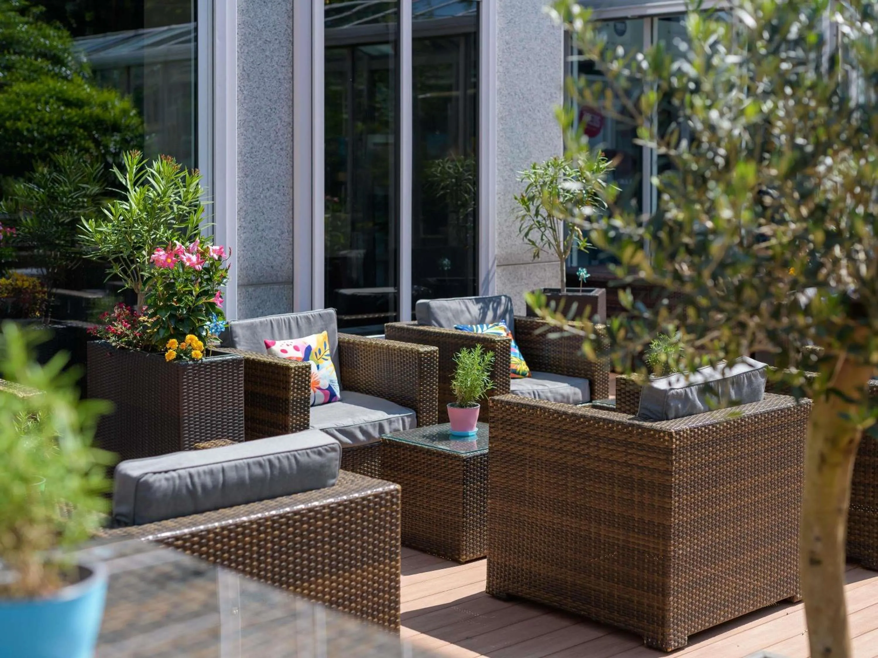 Restaurant/places to eat in Pullman Munich