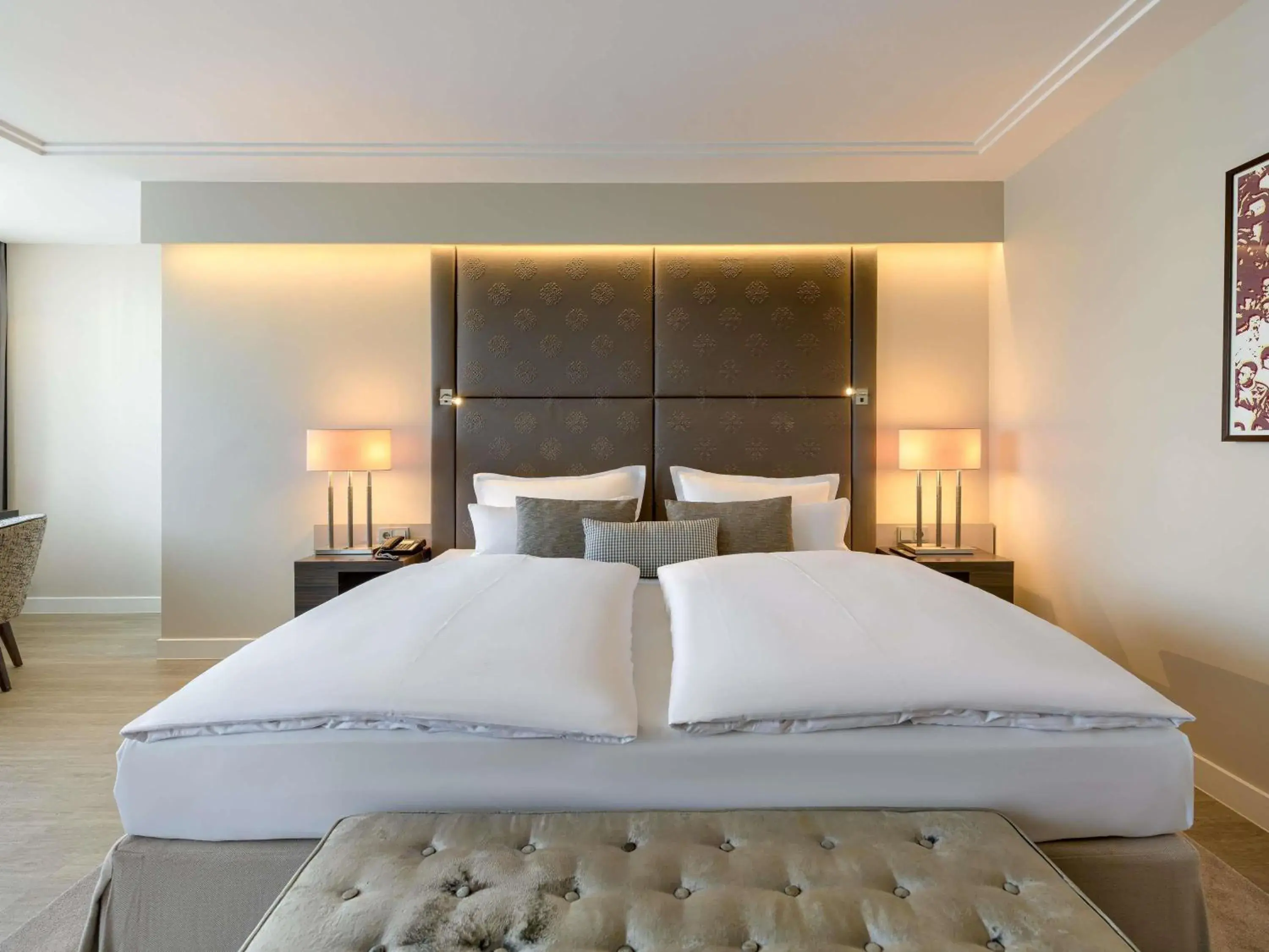 Bedroom, Bed in Pullman Munich Bedroom, Bed in Pullman Munich