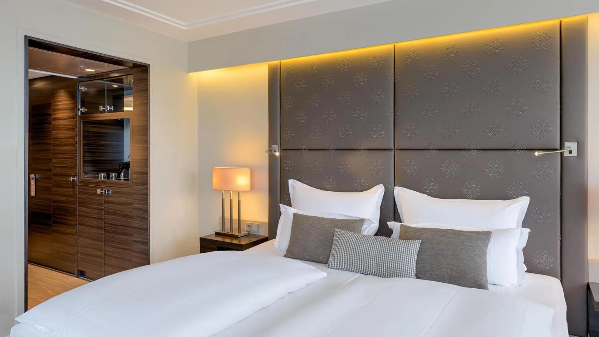 Bed in Pullman Munich