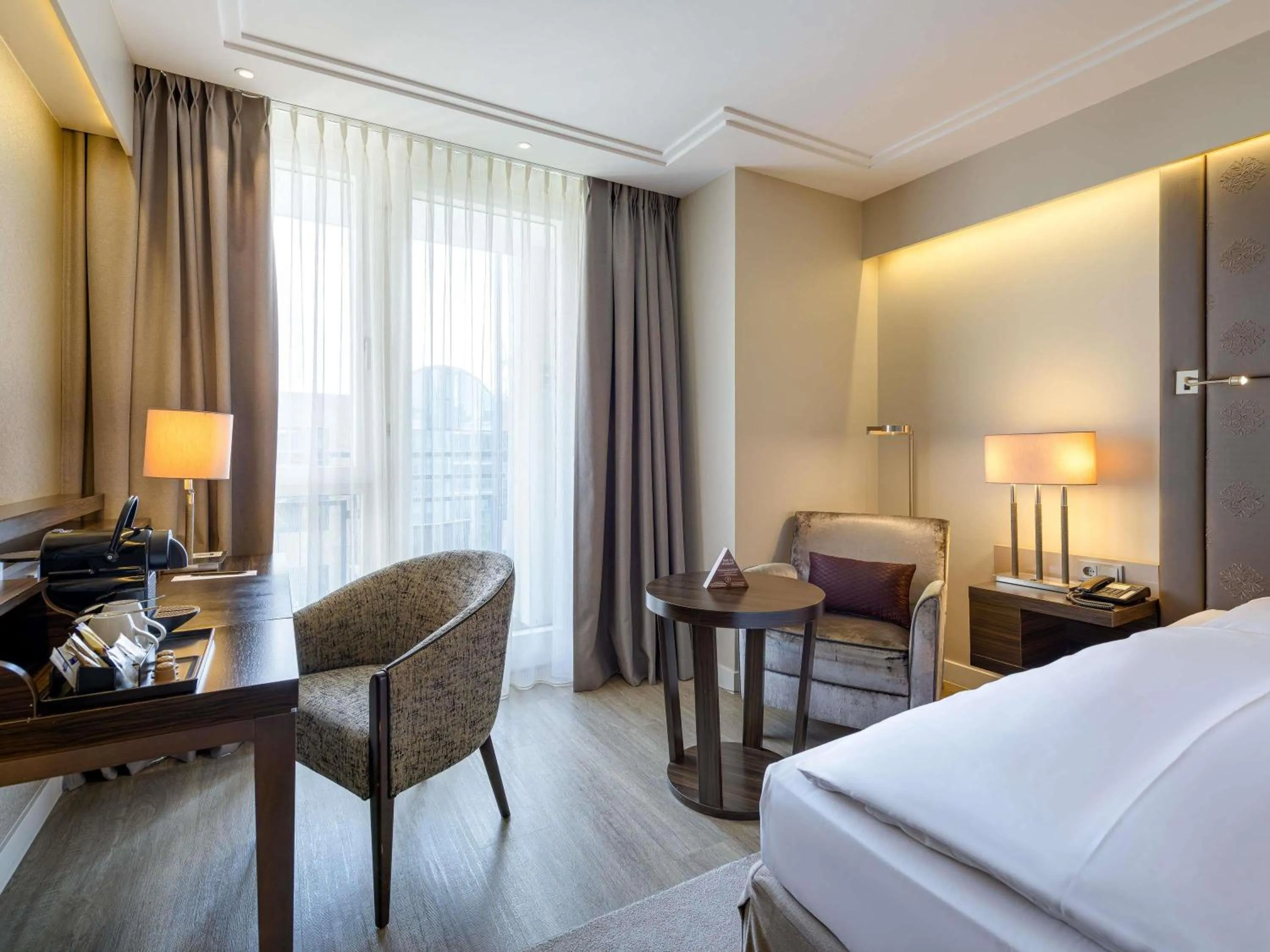 Bedroom, Bed in Pullman Munich