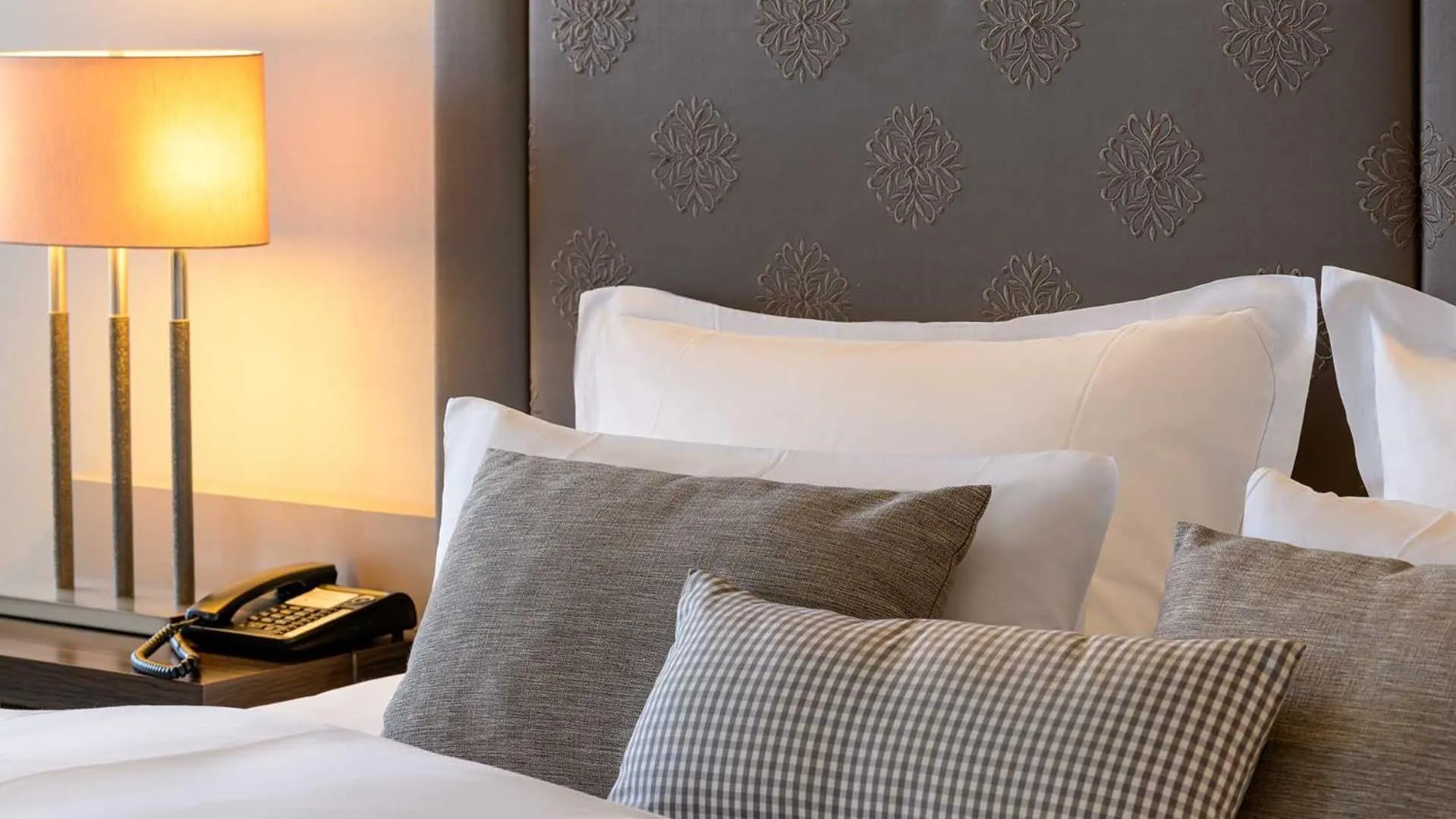 Bed in Pullman Munich