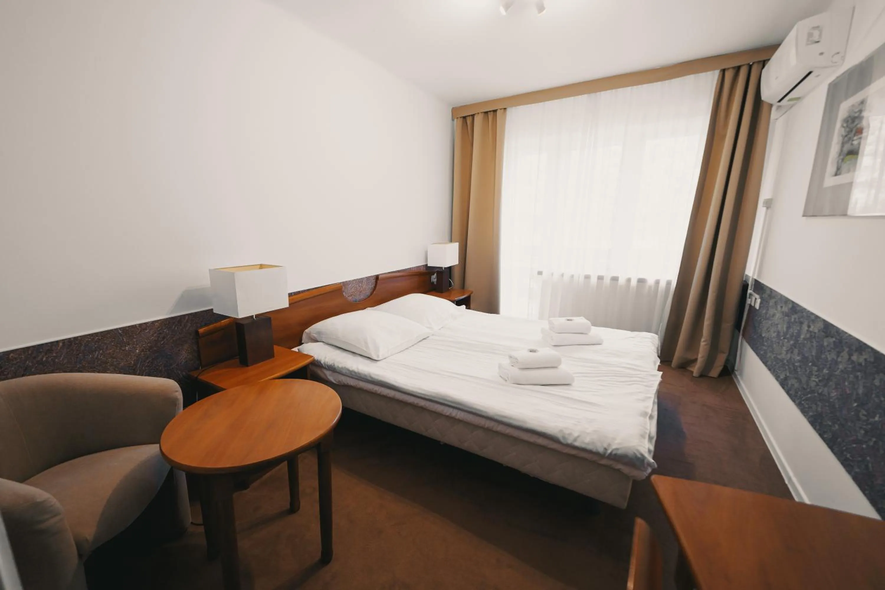 Bed in Elita Hotel & Restauracja