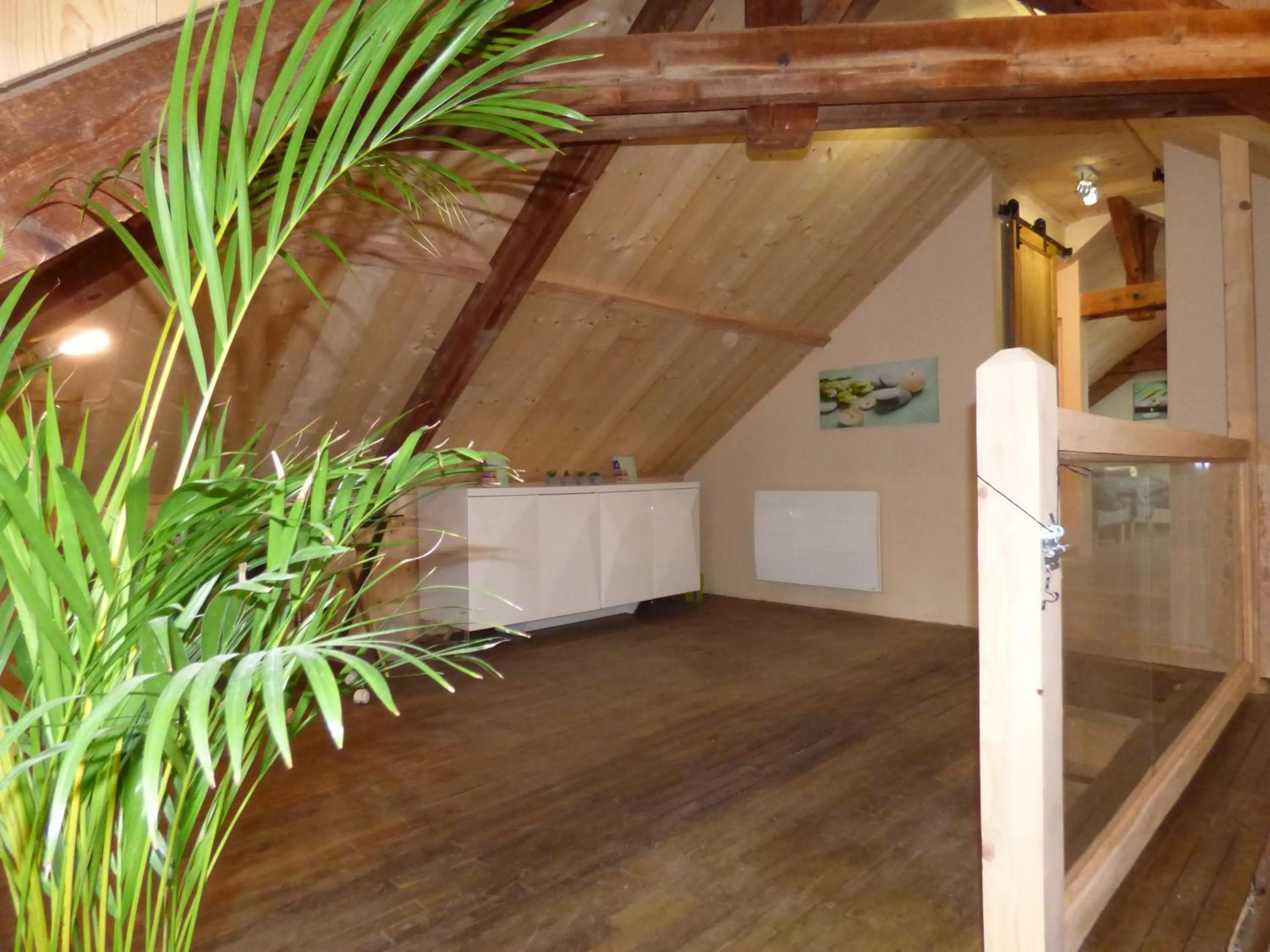 Chambres d'hôtes Chez Valérie Garage motos et vélos