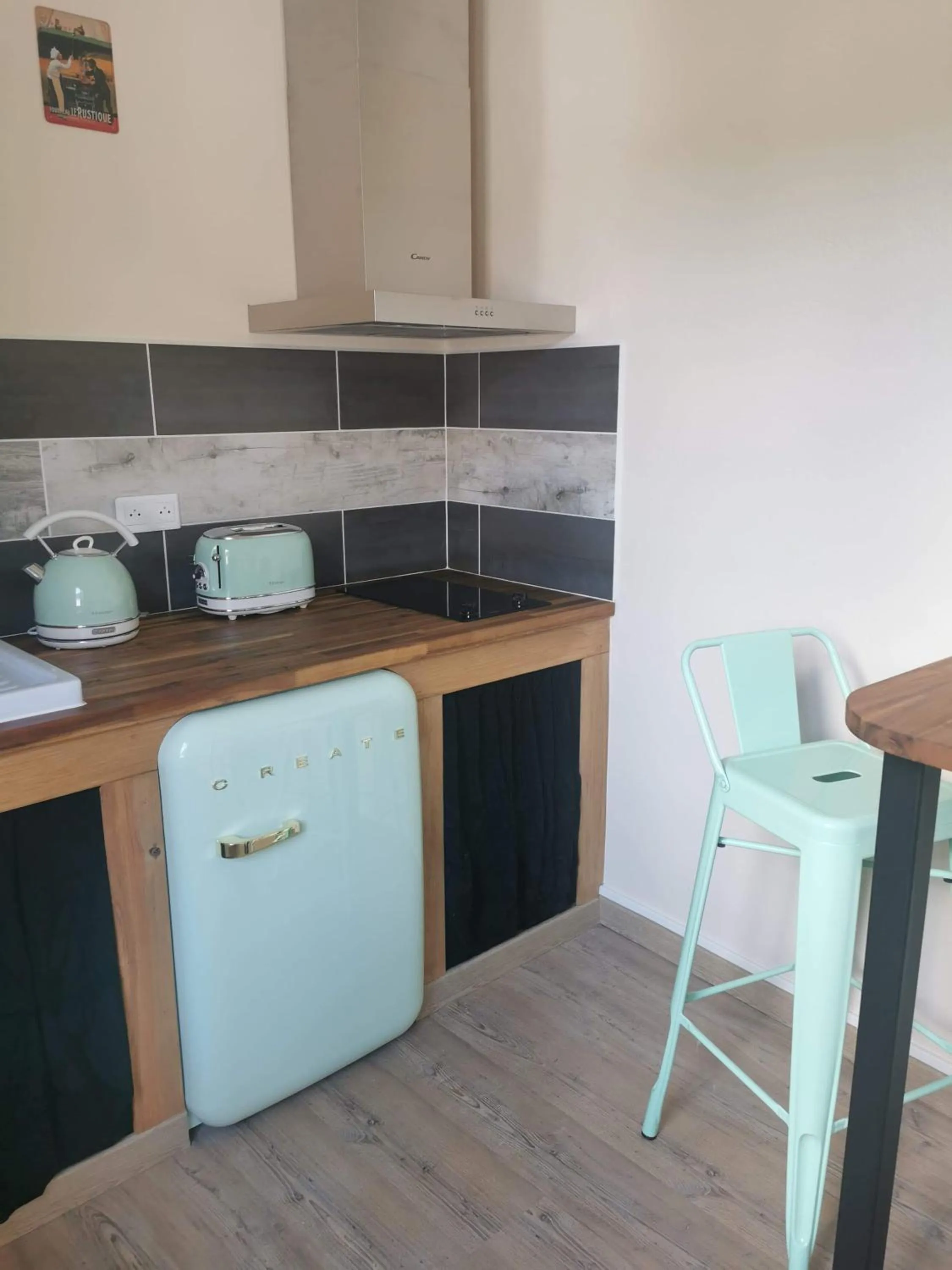 Chambres d'hôtes Chez Valérie Garage motos et vélos