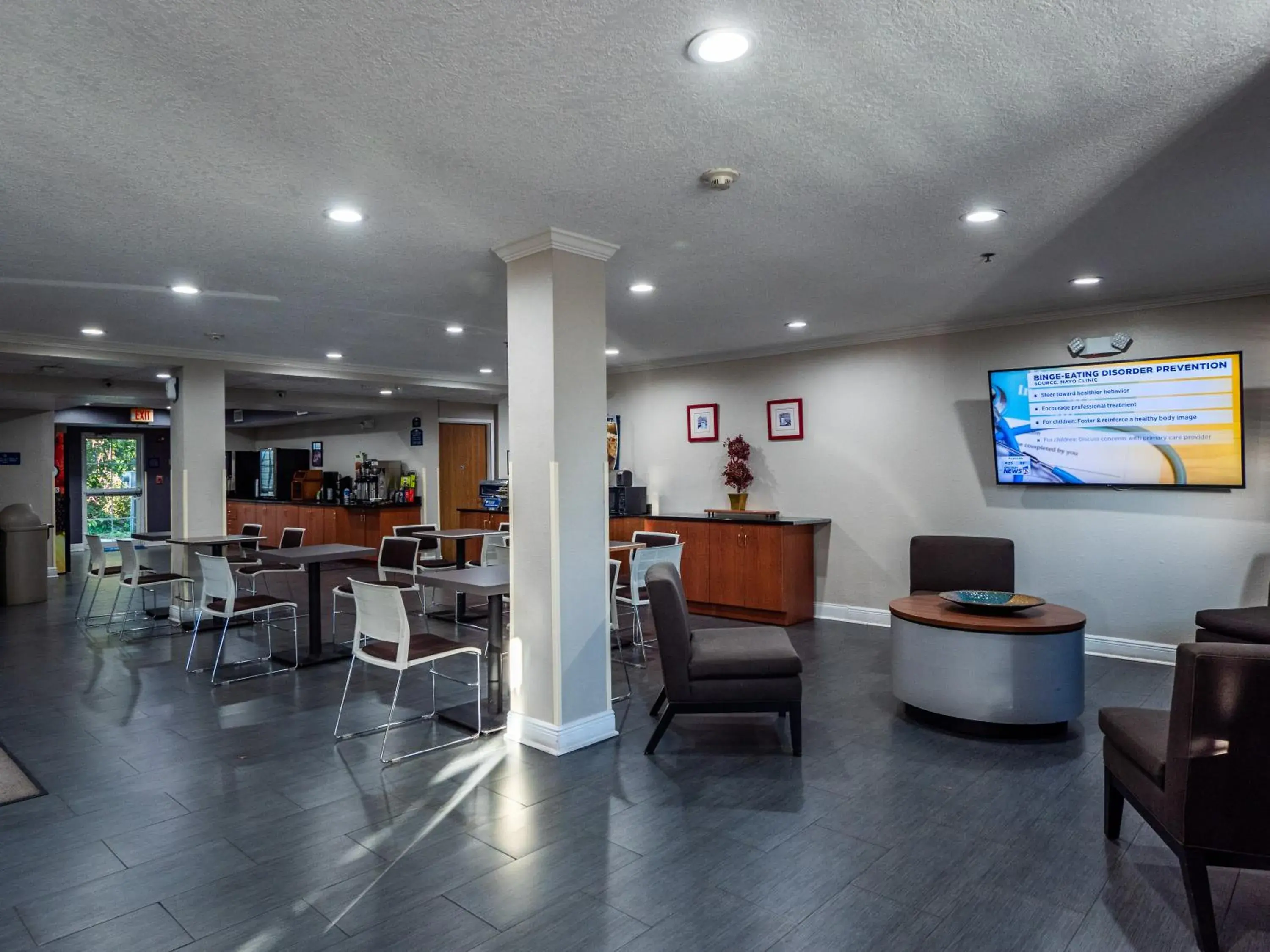 Restaurant/places to eat in Microtel Inn and Suites Ocala Restaurant/places to eat in Microtel Inn and Suites Ocala