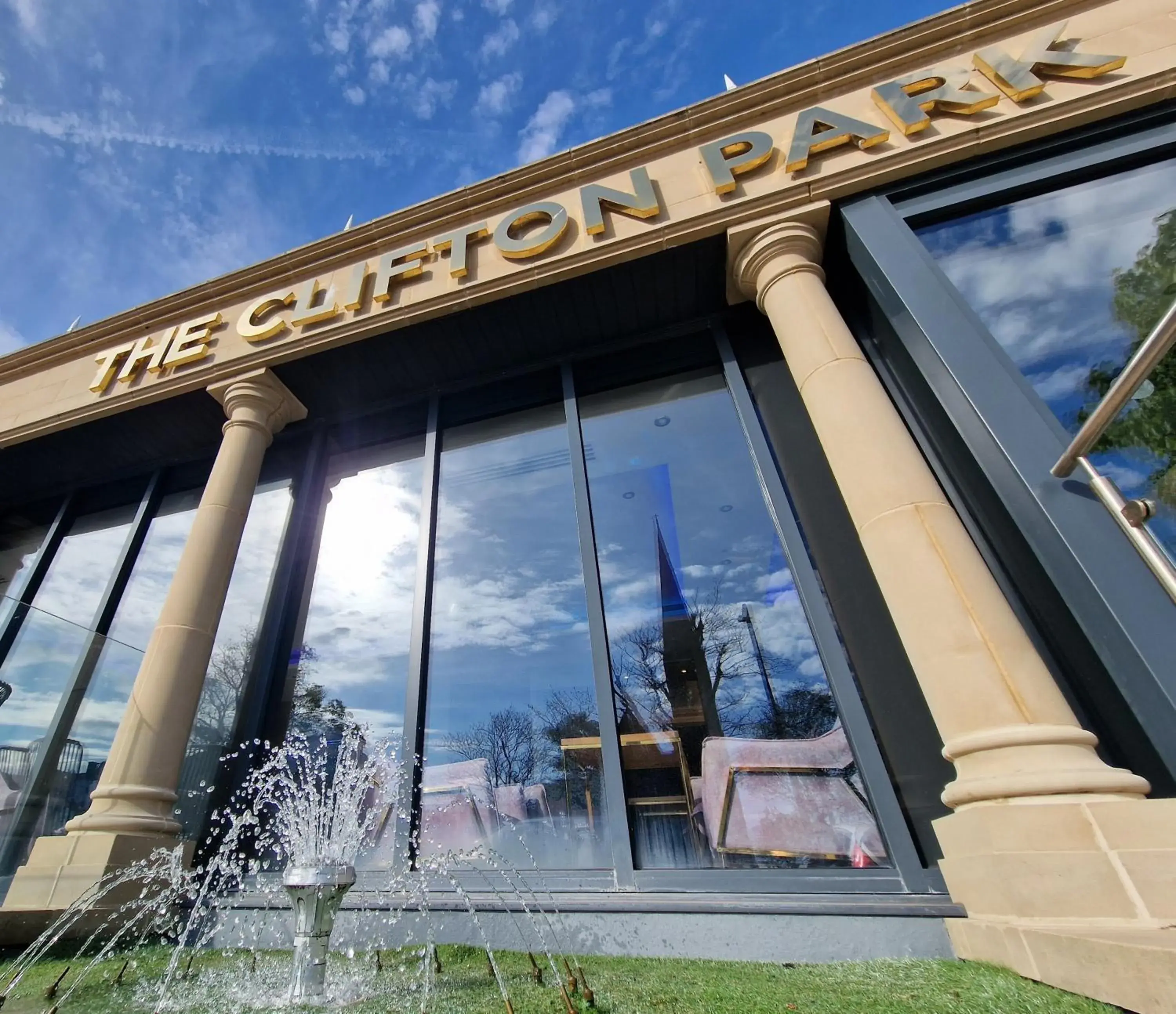 Property building in Clifton Park Hotel - Adults Only Property building in Clifton Park Hotel - Adults Only