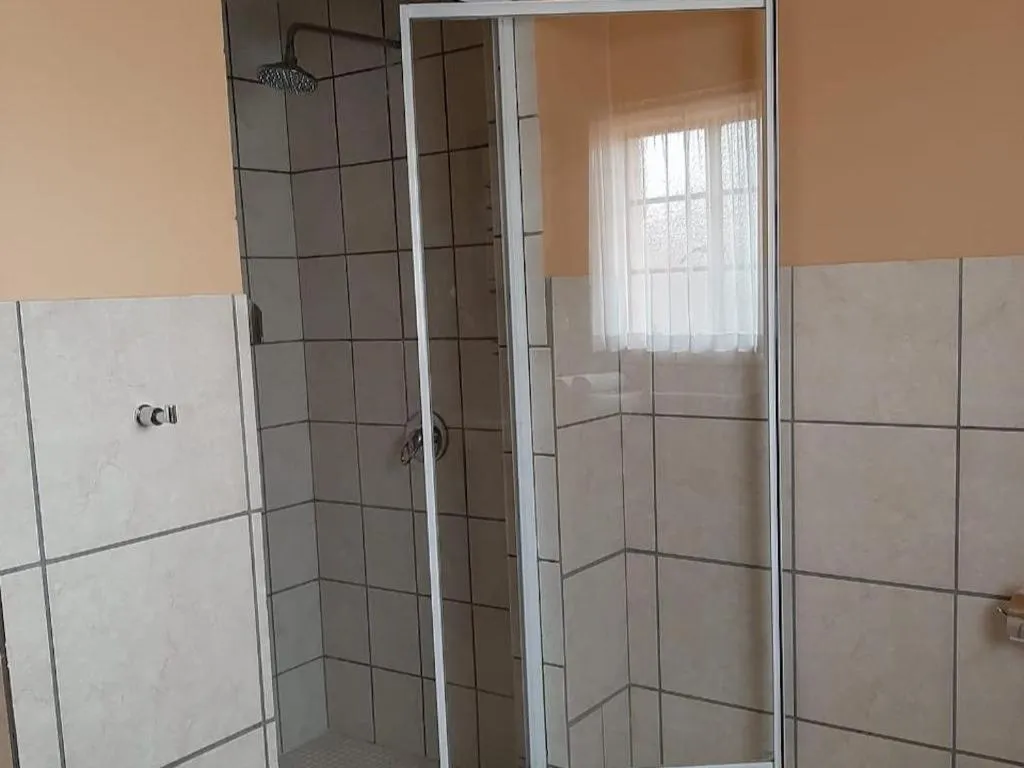 Shower in Goibib Mountain Lodge