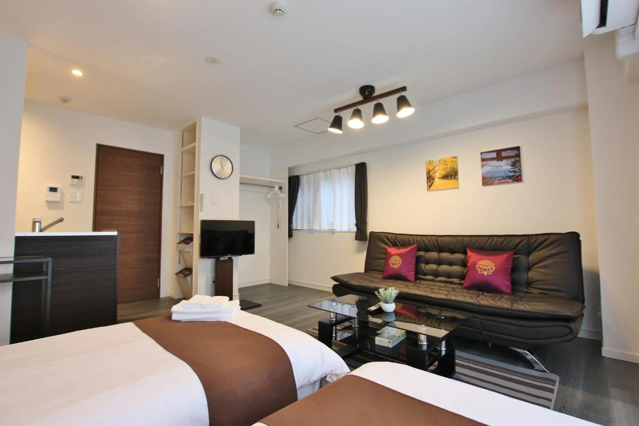 Living room, Bed in Forest inn Tenjinminami