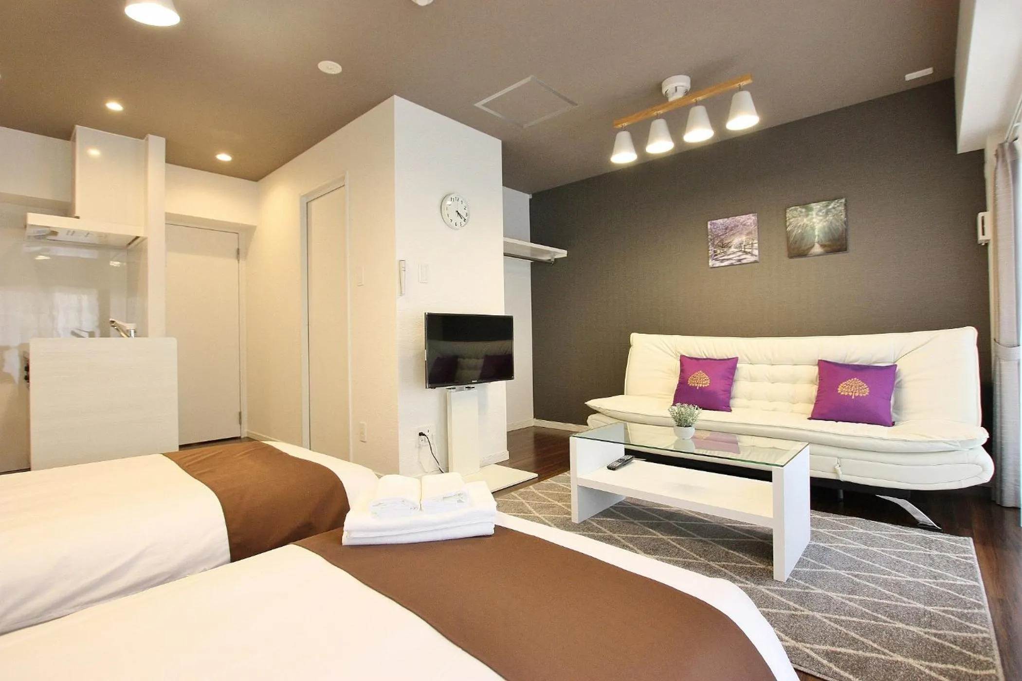 Photo of the whole room in Forest inn Tenjinminami