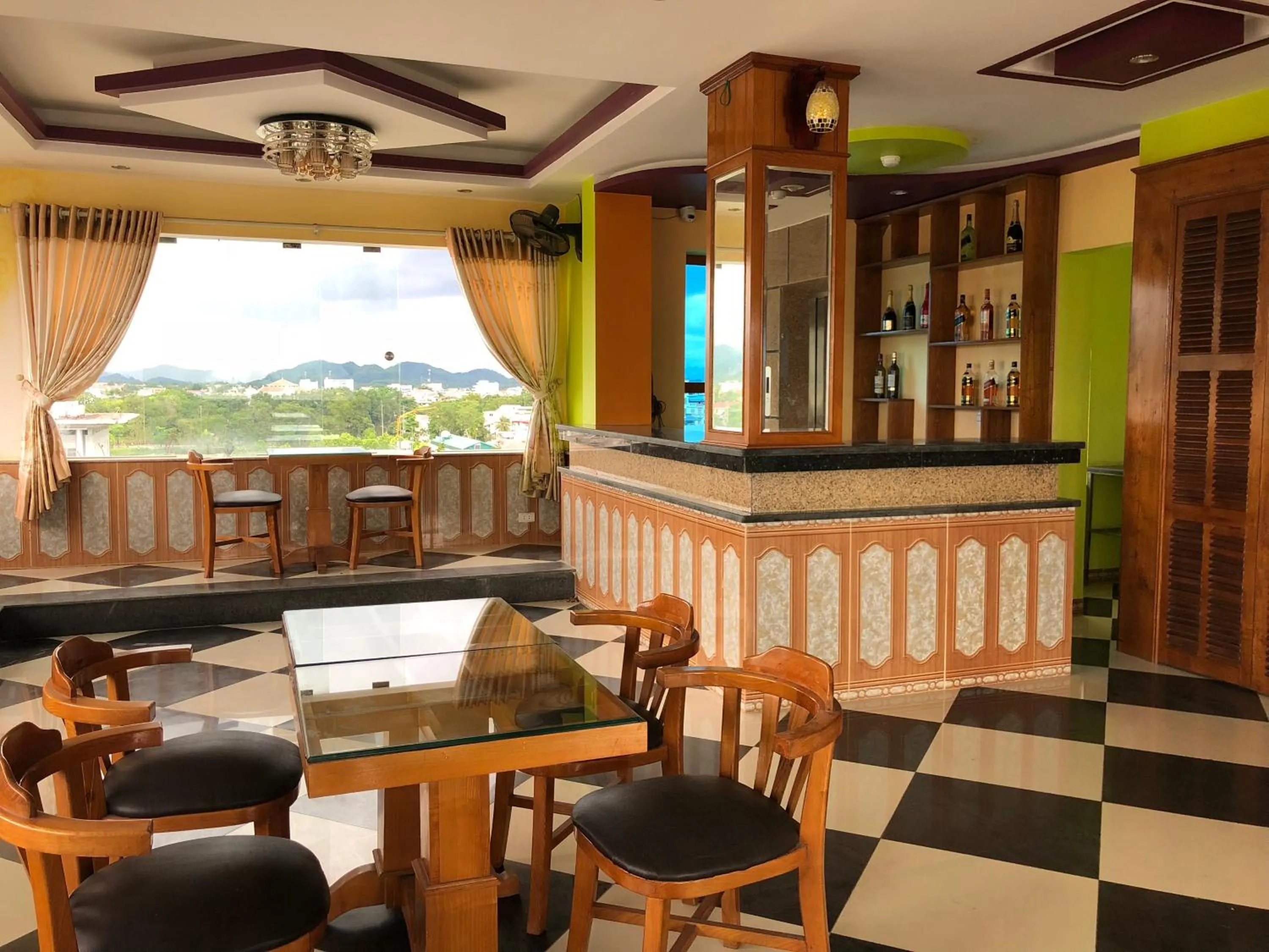 Thành Trung Hotel