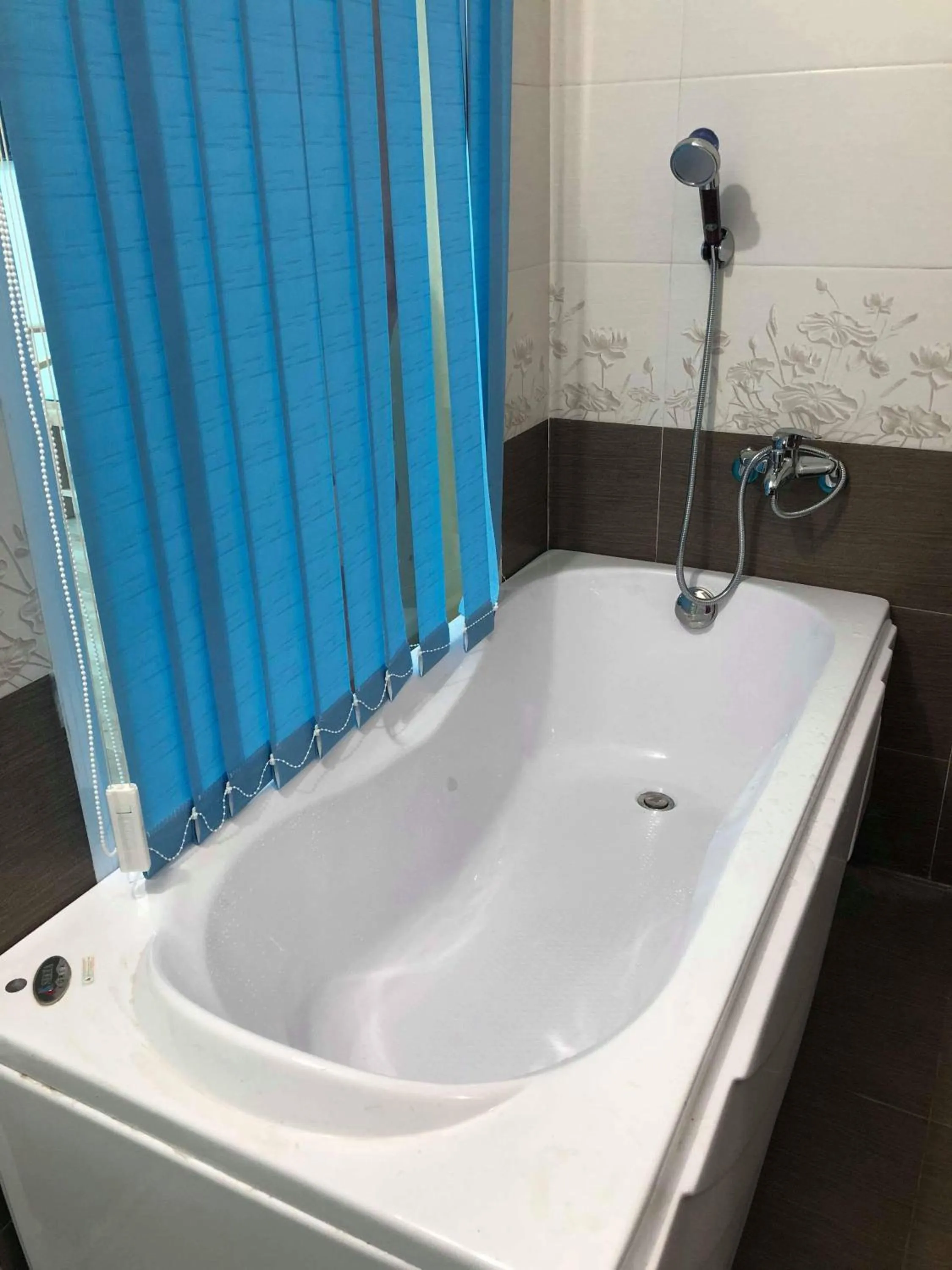 Hot Tub in Kien Thao Hotel