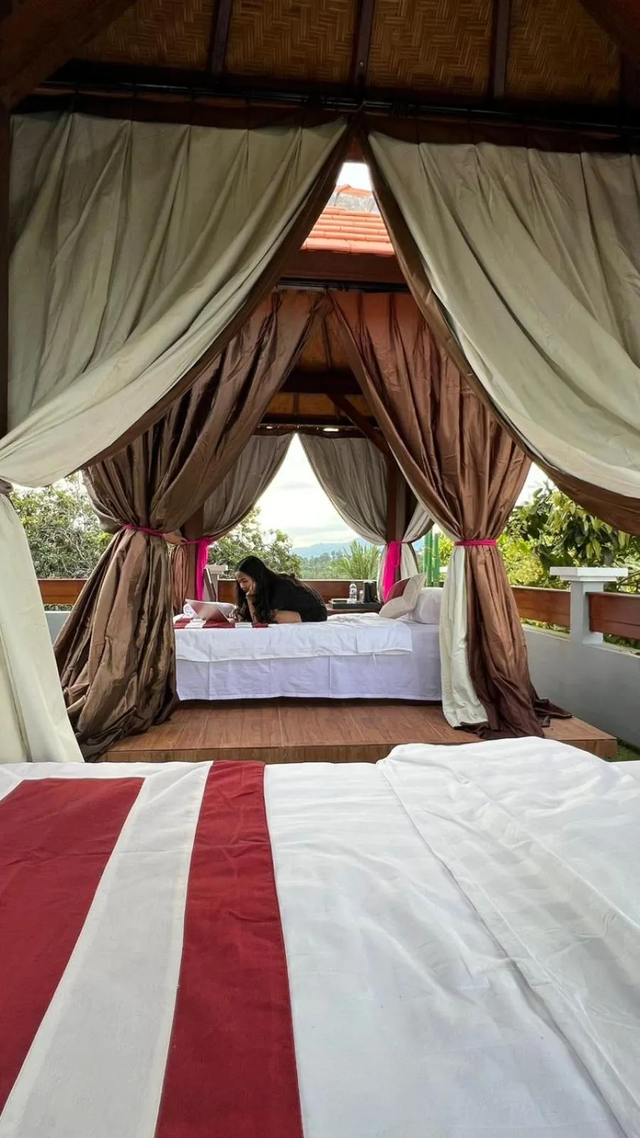 Bed in Mandhasativa Homestay