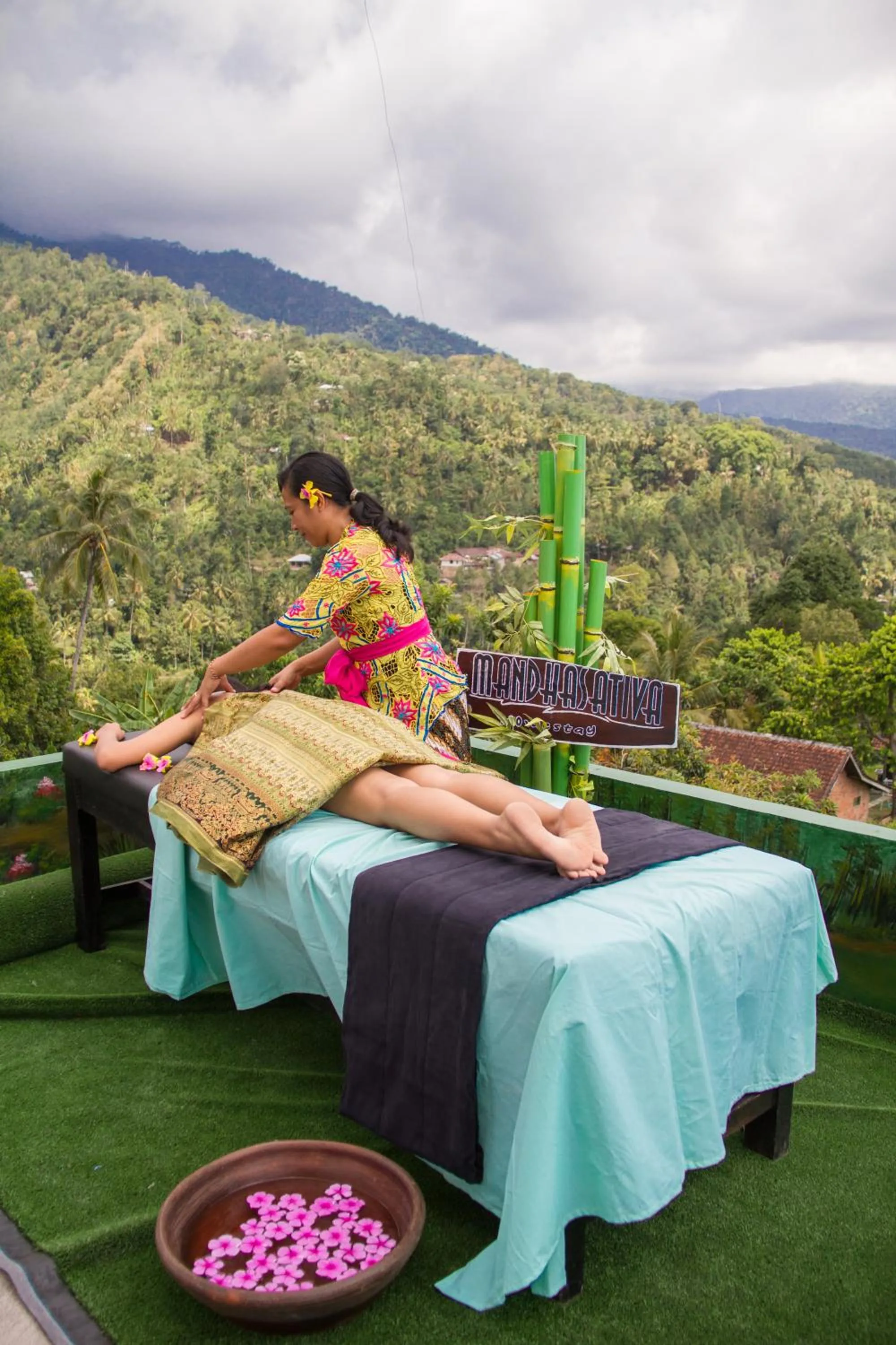 Day in Mandhasativa Homestay