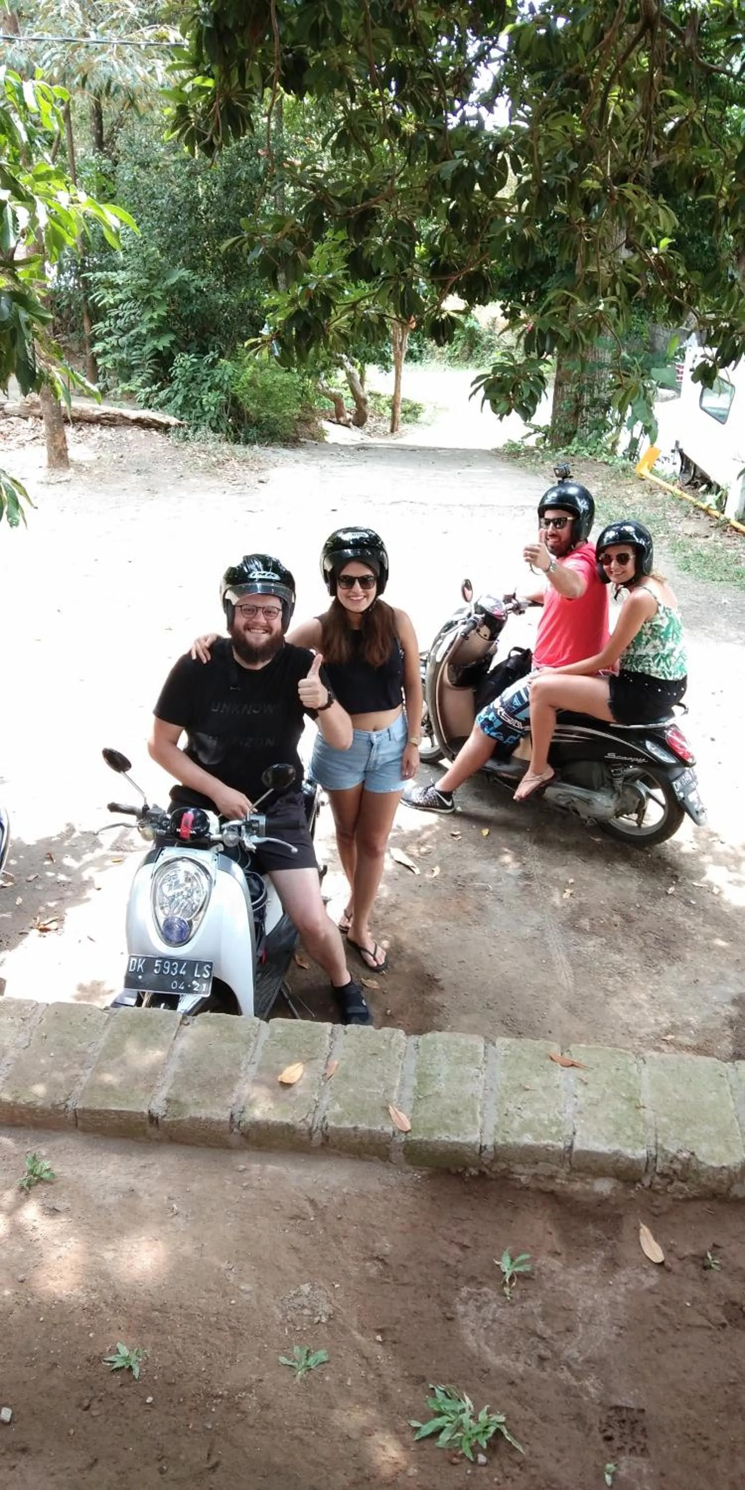 Day in Mandhasativa Homestay