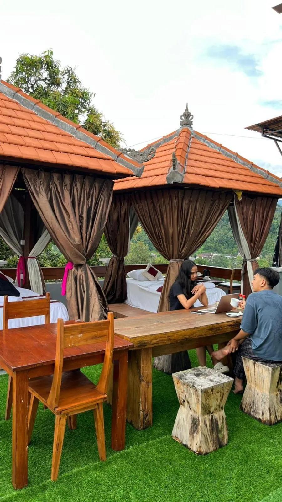 Mandhasativa Homestay