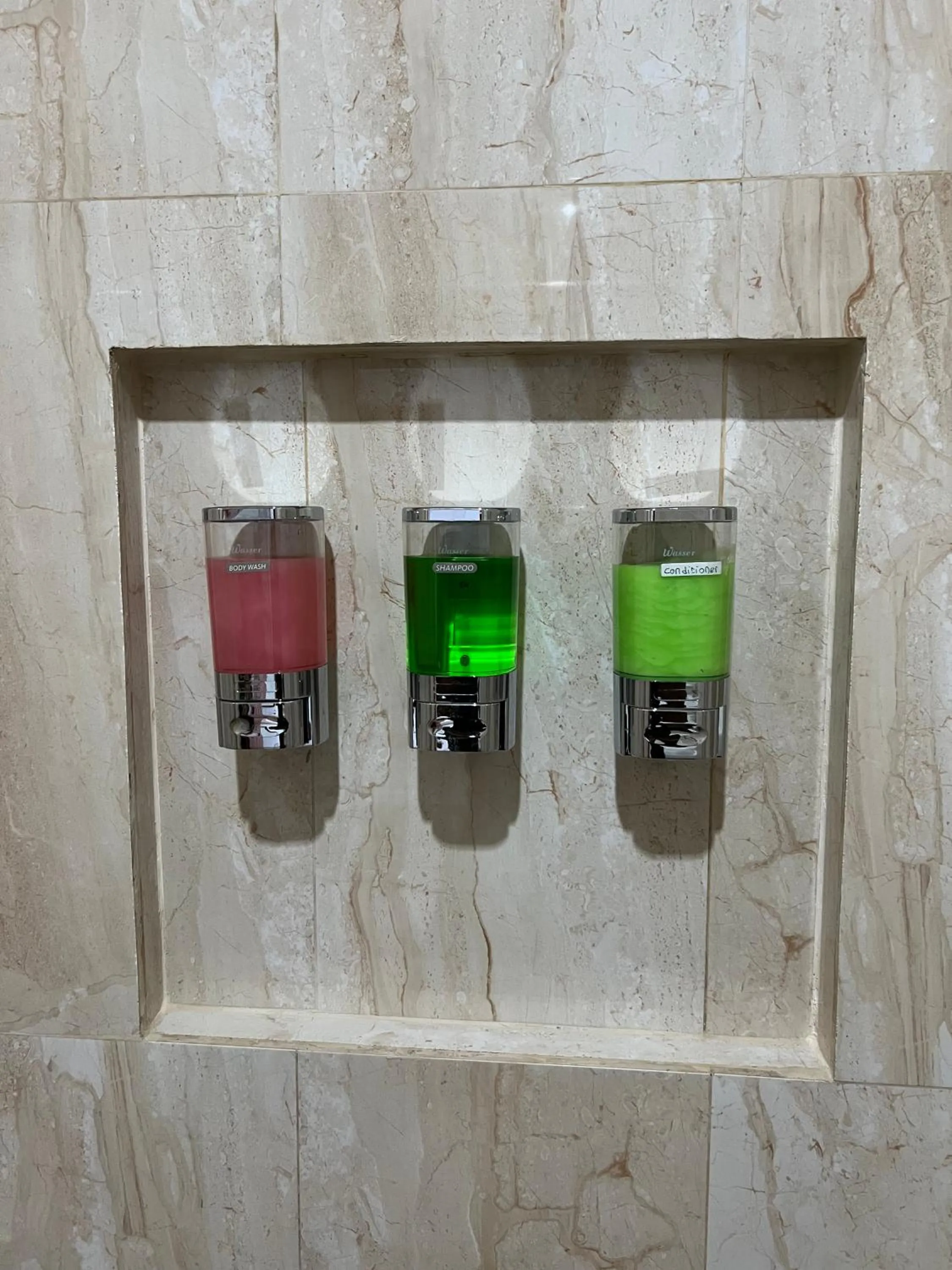 Bathroom in Mandhasativa Homestay