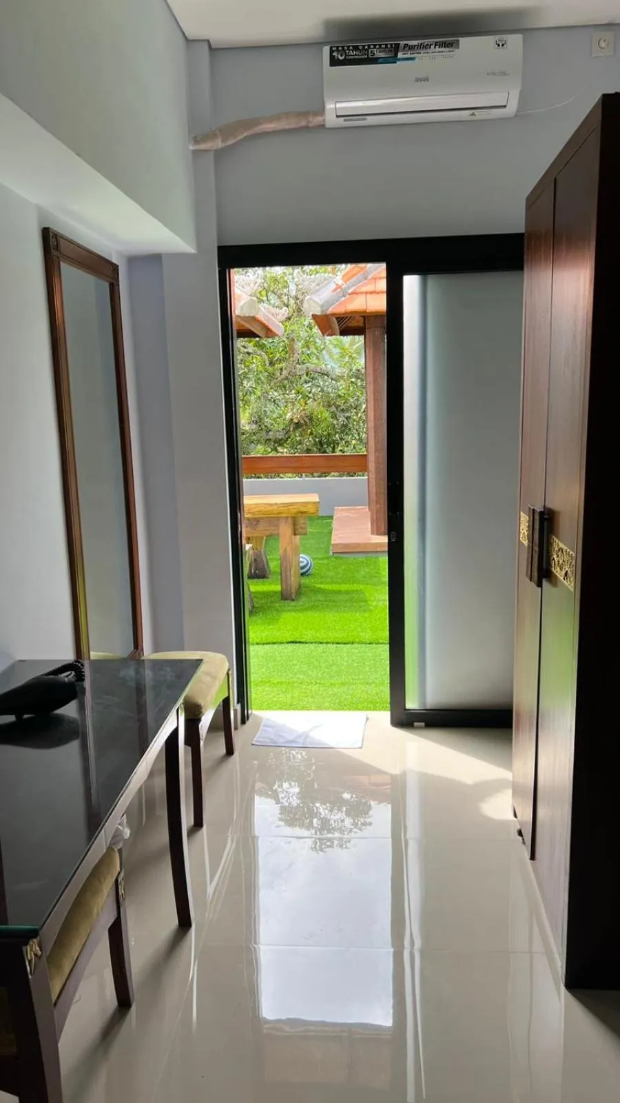 Patio in Mandhasativa Homestay