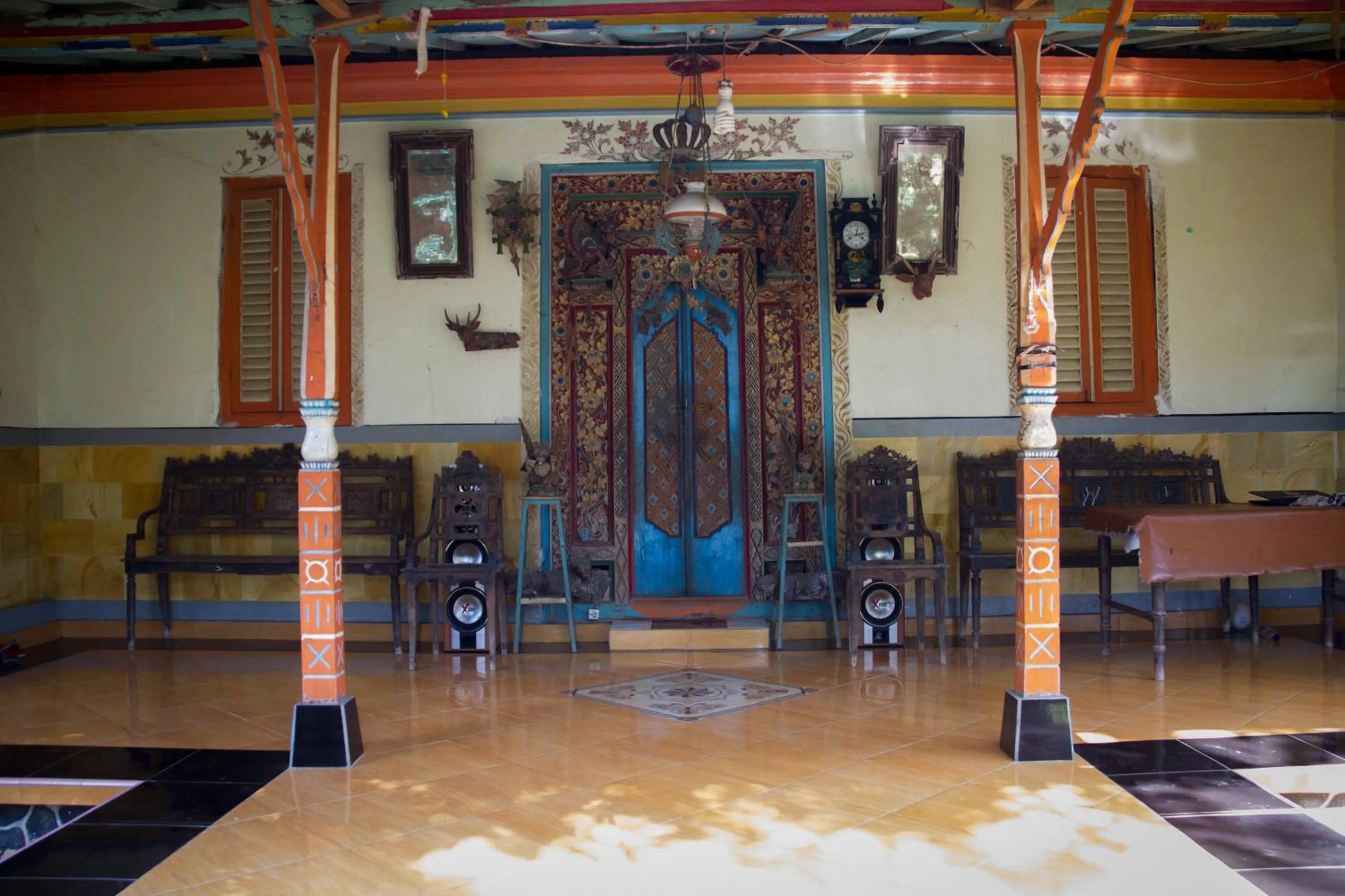 Lobby or reception in Mandhasativa Homestay