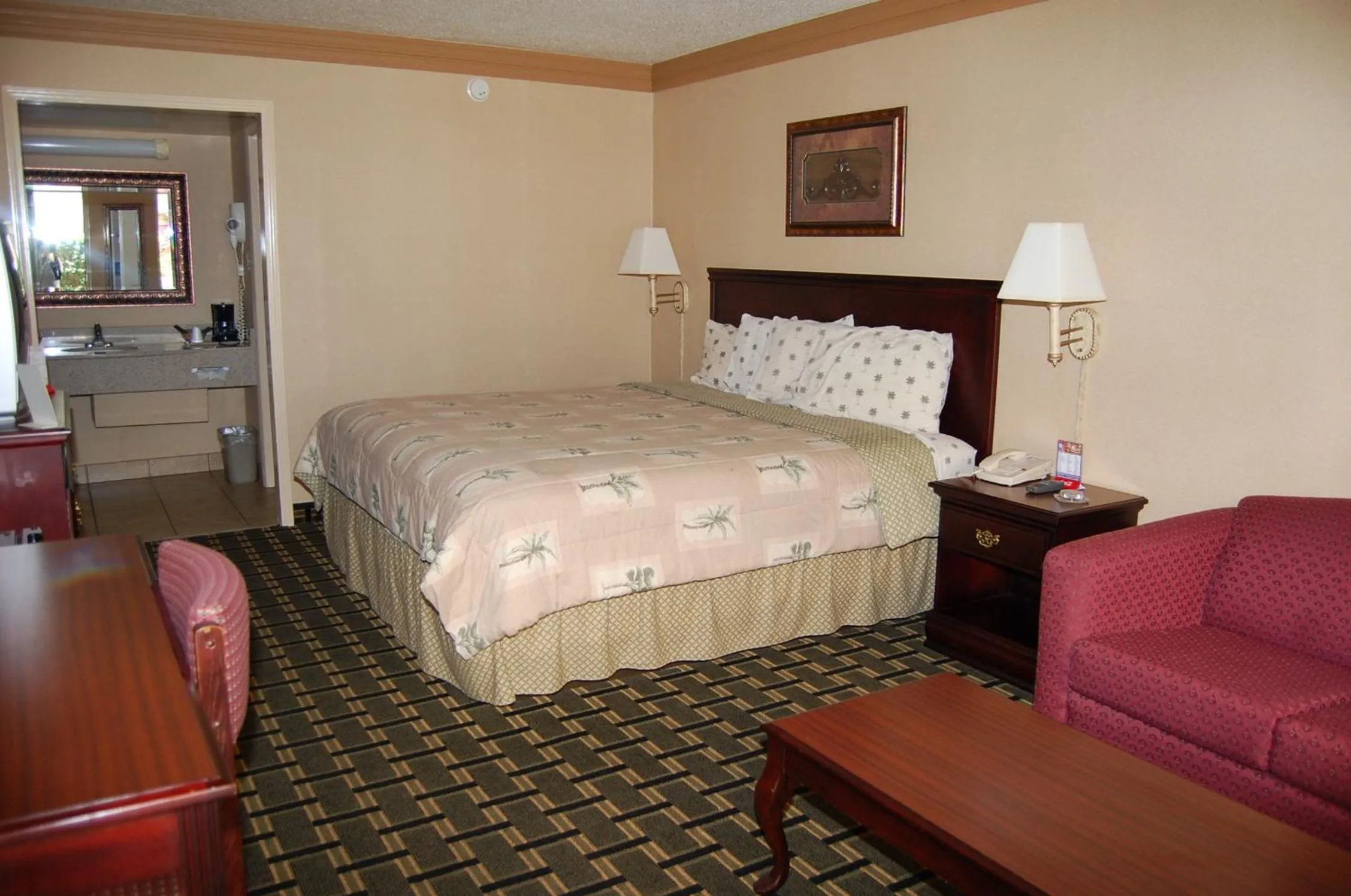 Photo of the whole room, Bed in Executive Inn and Suites Springdale