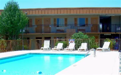 Day in Executive Inn and Suites Springdale