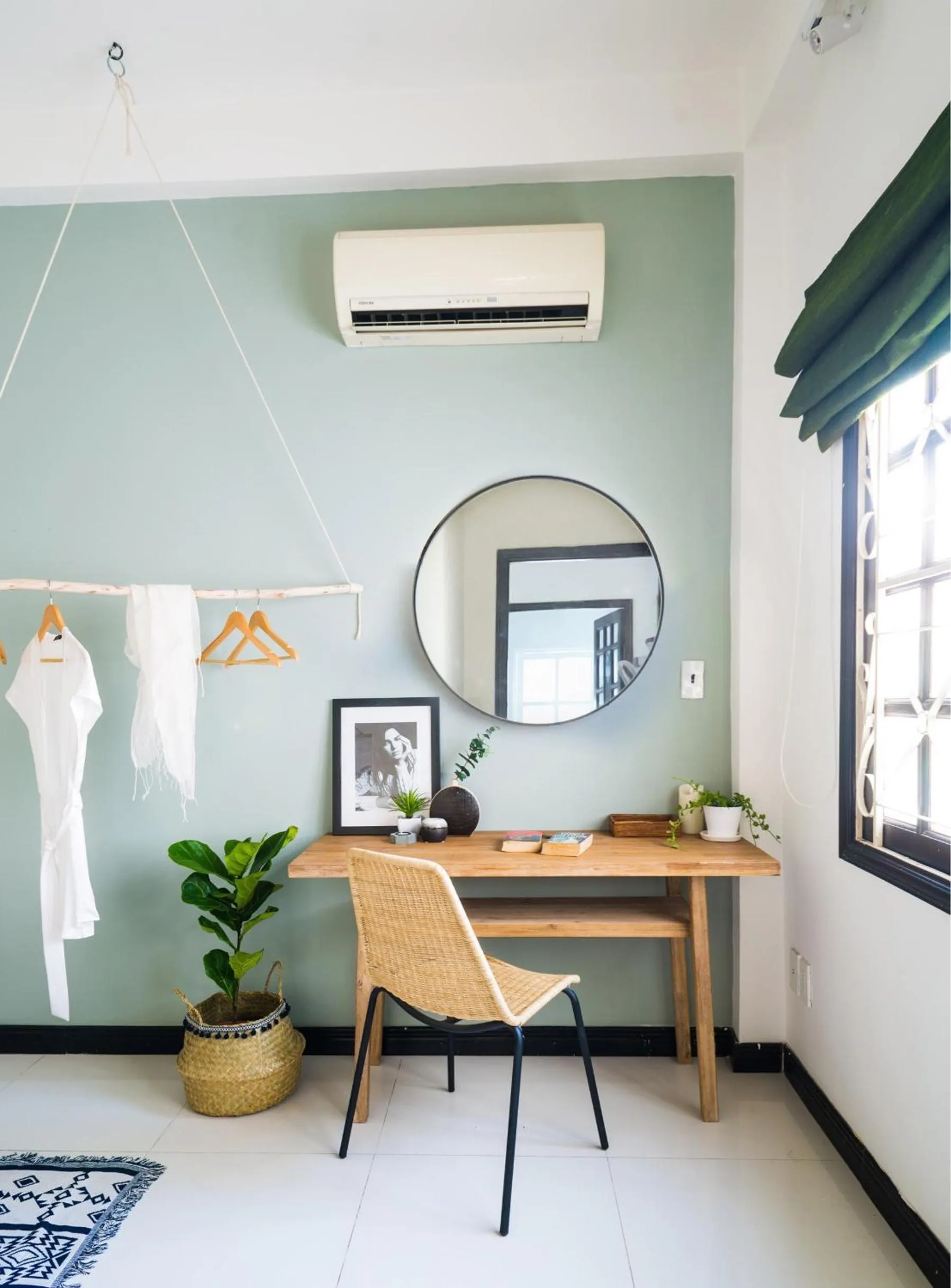 hair dresser in AYA Homestay