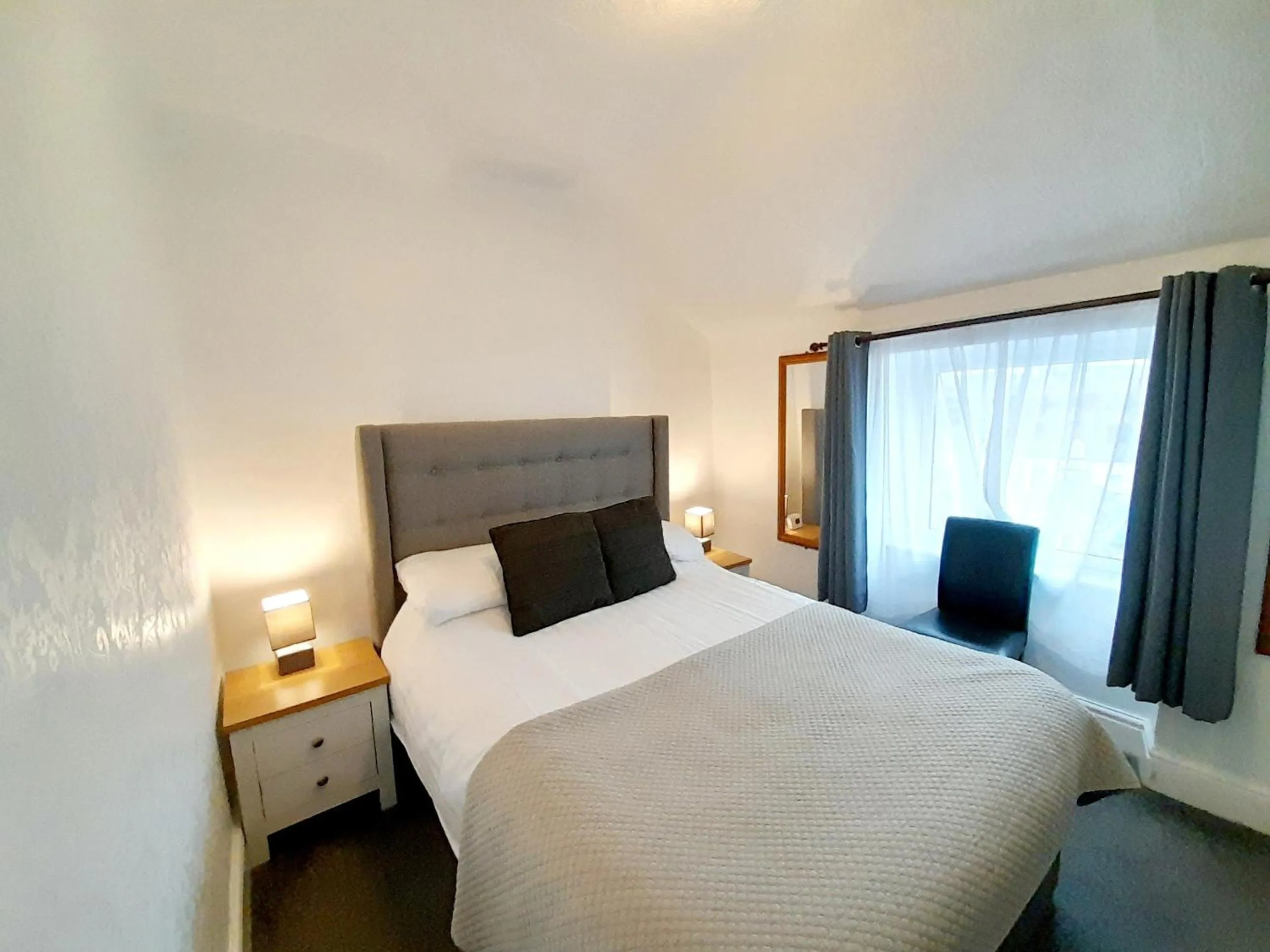 Bedroom, Bed in The Clovelly