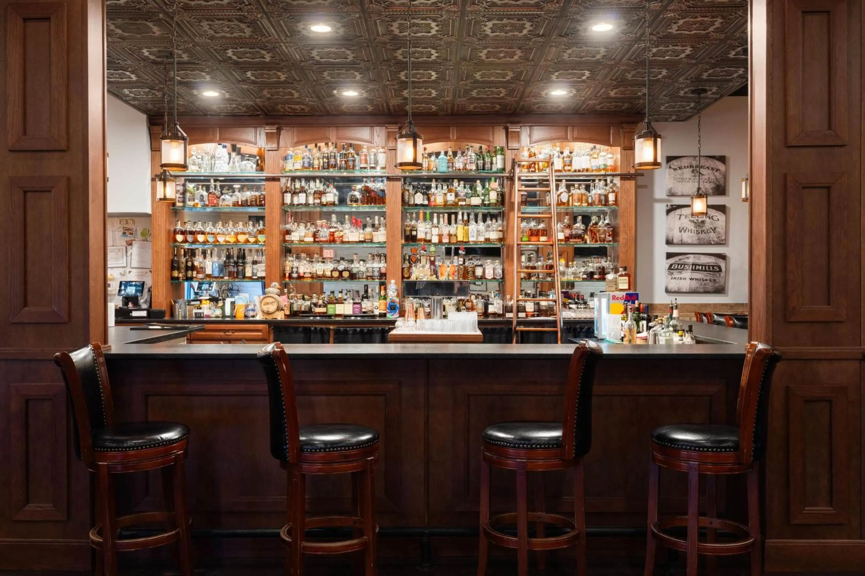 Restaurant/places to eat in Baymont Inn & Suites by Wyndham Sturgis