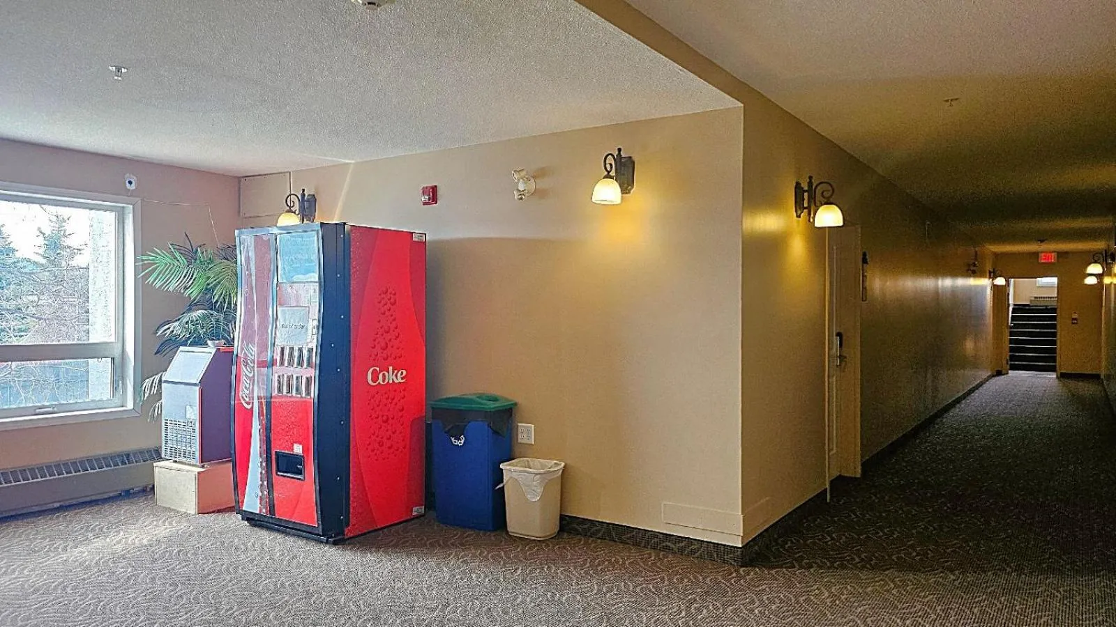 vending machine in Misty Mountain Inn & Suites