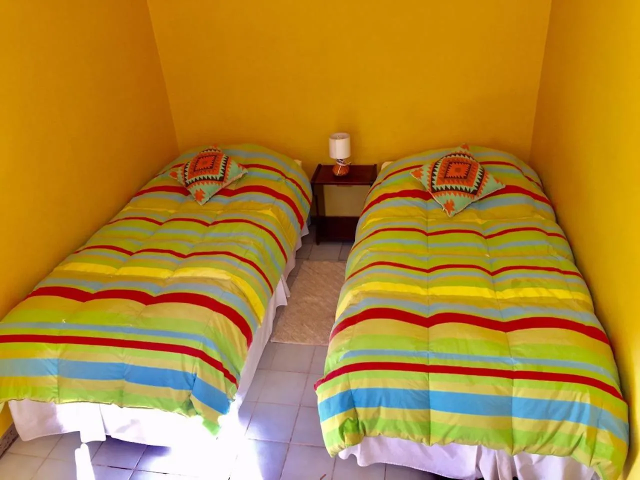 Twin Room with Shared Bathroom in Hostal Intipara