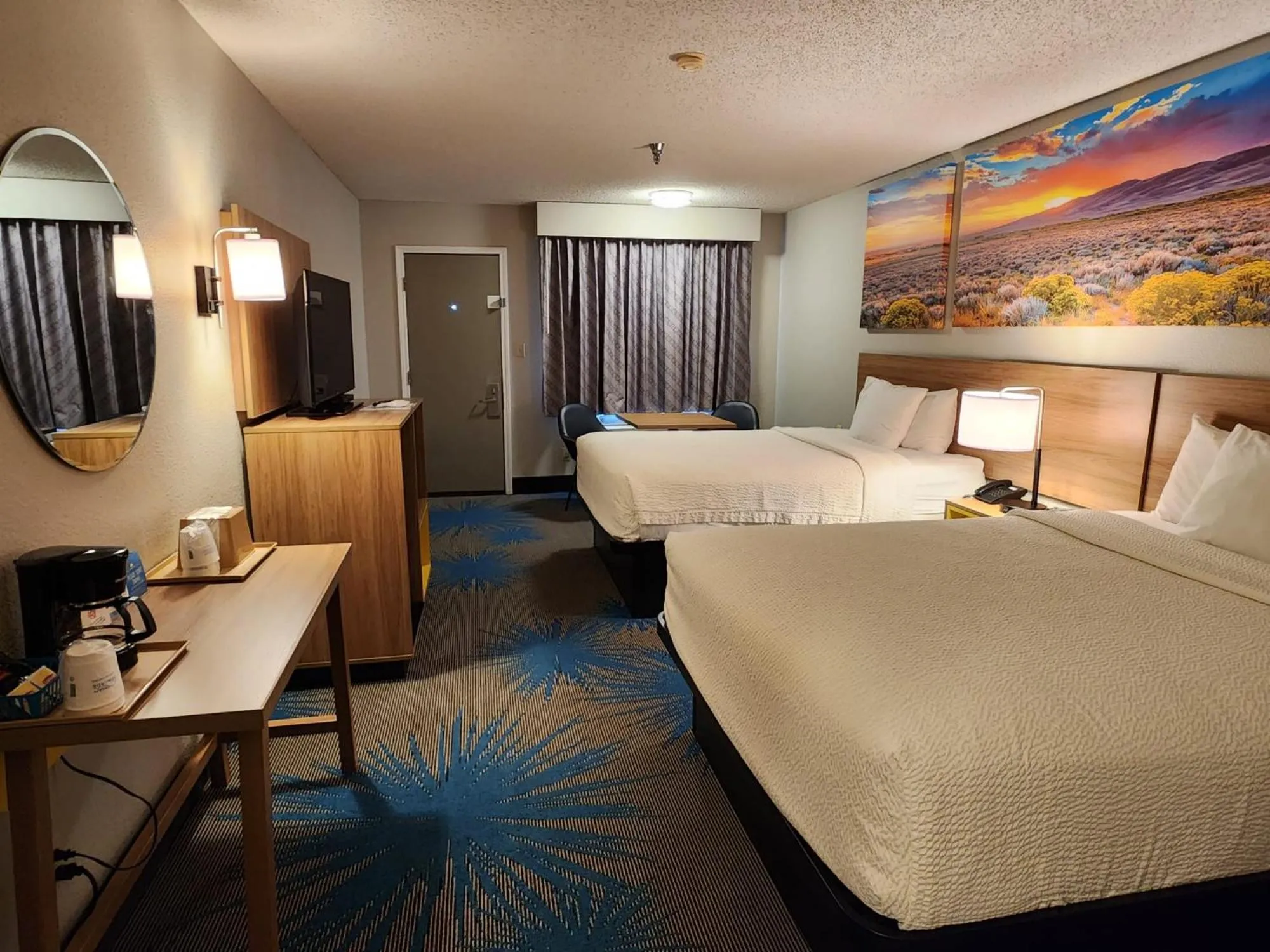 Bed in Days Inn by Wyndham Tucumcari